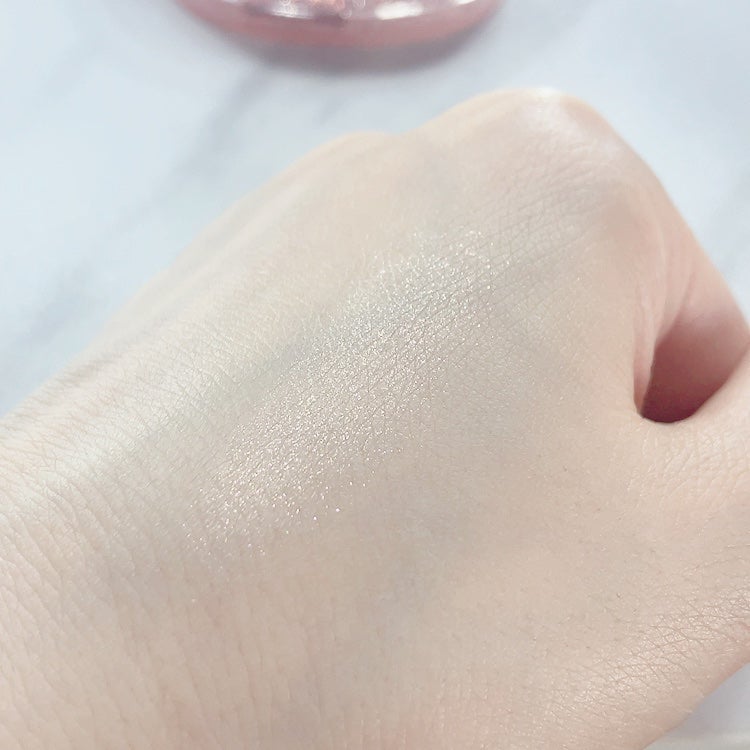 フィー グリッツストーンハイライター/fwee/パウダーハイライトを使ったクチコミ(3枚目)