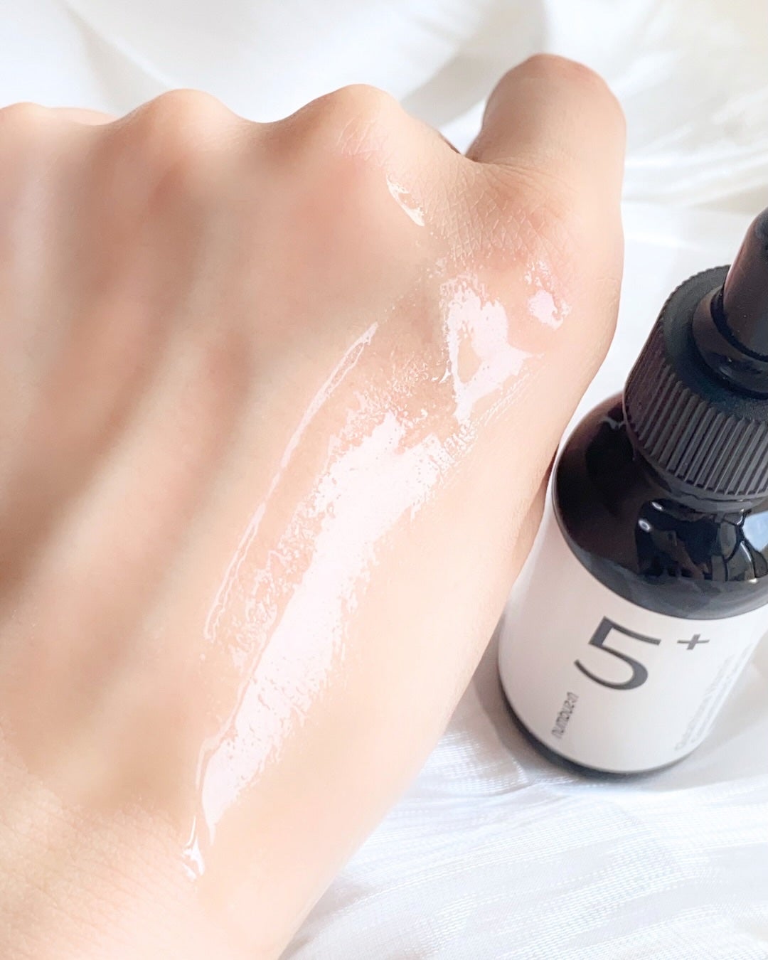 5番 白玉グルタチオンC美容液/numbuzin/美容液を使ったクチコミ(5枚目)