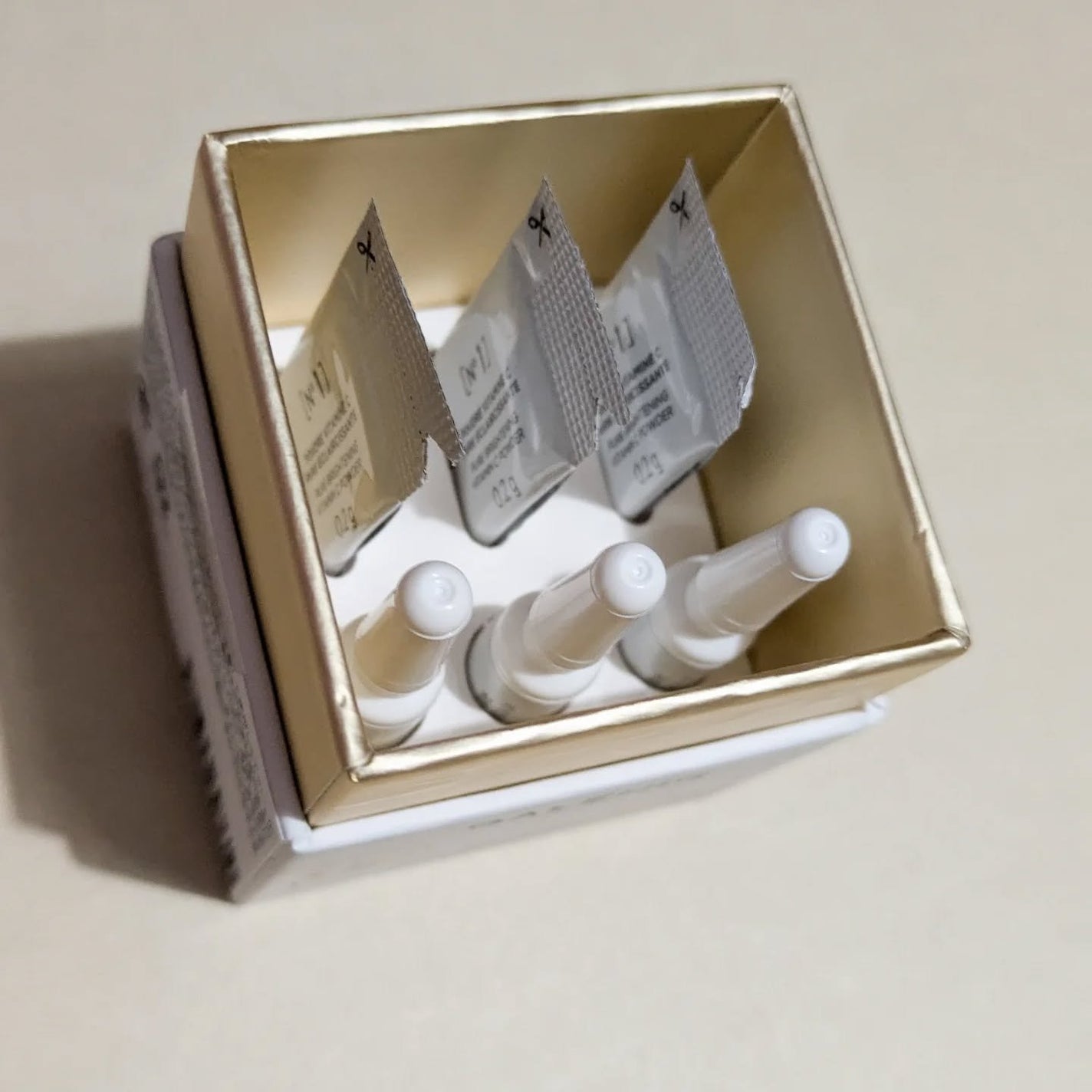 GALÉNIC ガレニシューティカル No.1 VC セラム/Galénic/美容液を使ったクチコミ(2枚目)