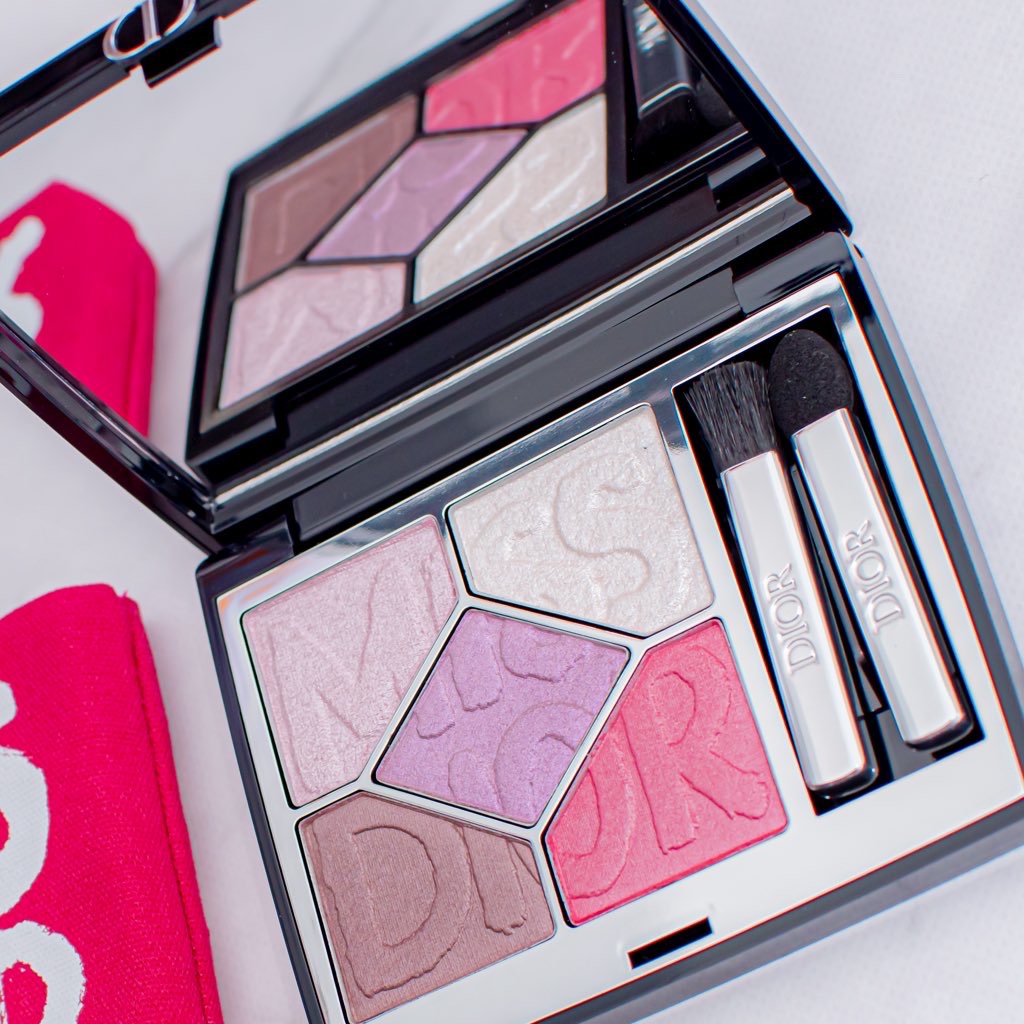 Diorのアイシャドウ ディオールショウ サンク クルール他、1商品を使っ