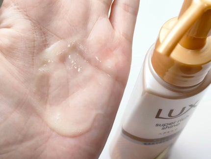 ラックス スーパーリッチシャイン  ダメージリペア 補修ヘアミルク/LUX/ヘアミルクを使ったクチコミ(3枚目)