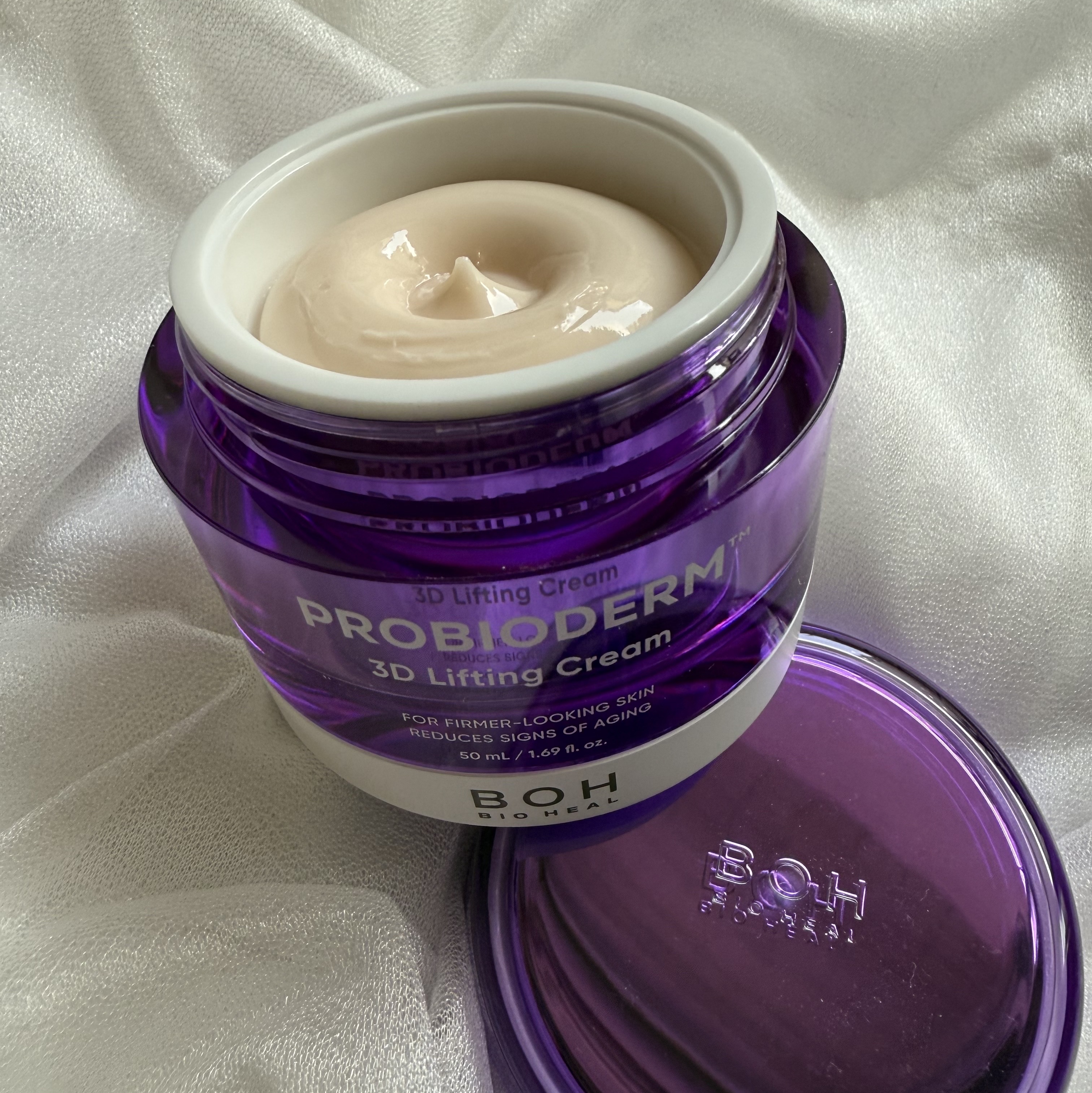 バイオヒールボ プロバイオダーム 3Dリフティングクリーム/BIOHEAL BOH/フェイスクリームを使ったクチコミ（2枚目）