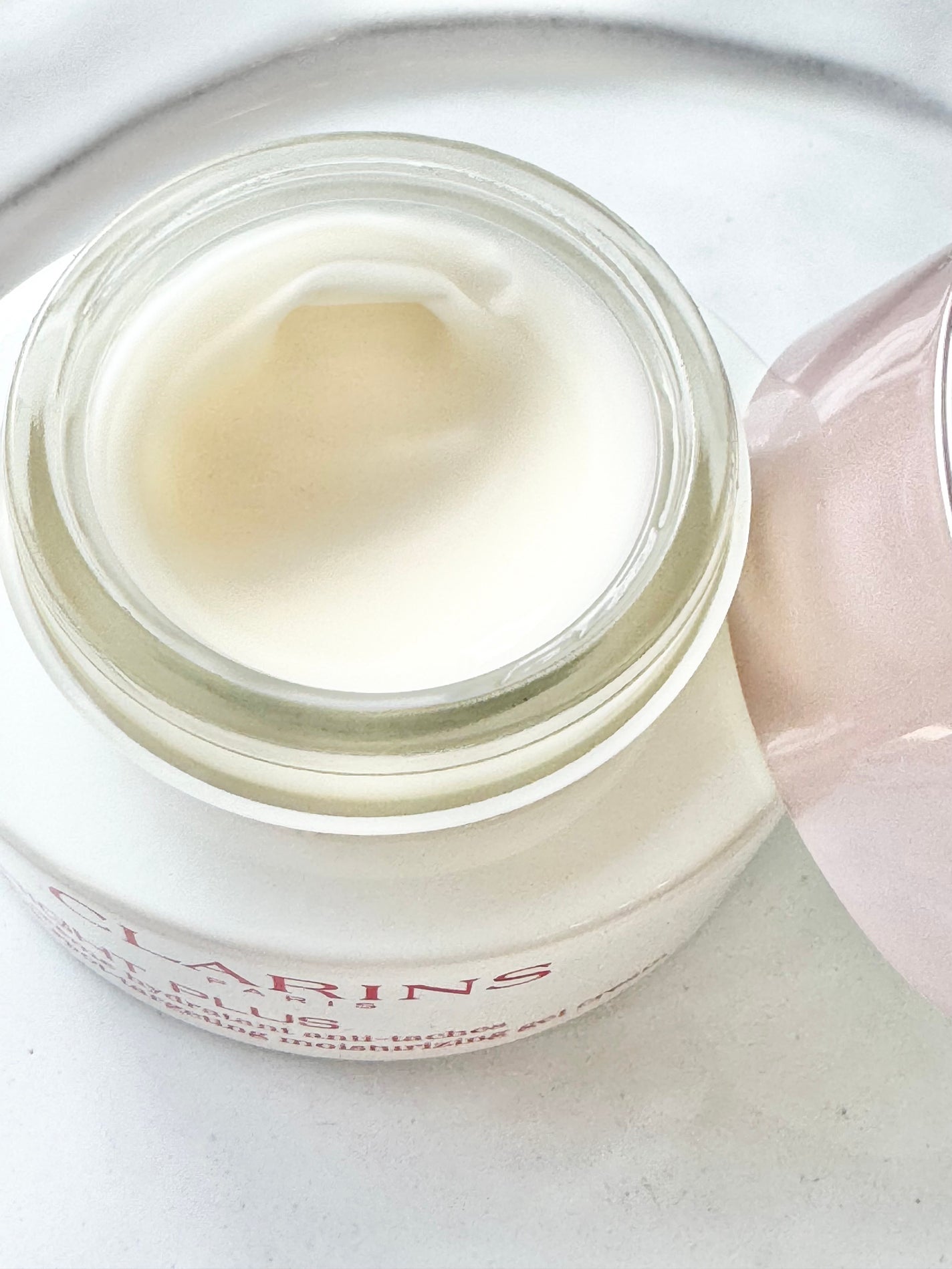 ブライトプラス モイスチャライジングジェルクリーム/CLARINS/フェイスクリームを使ったクチコミ(2枚目)