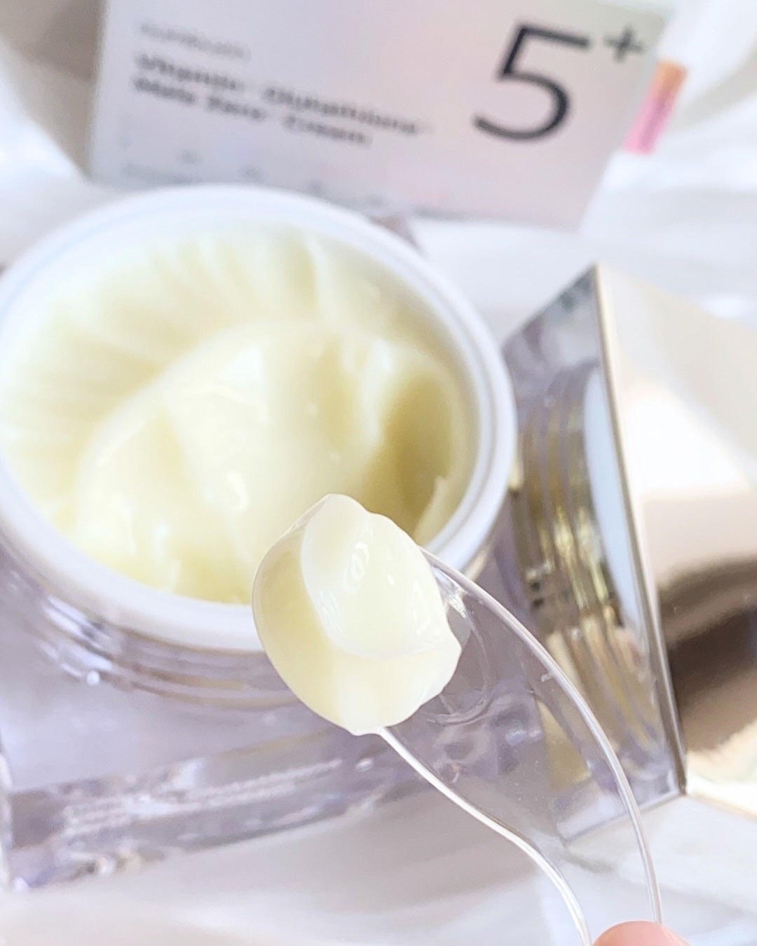 5番 白玉グルタチオンC美容液/numbuzin/美容液を使ったクチコミ(9枚目)