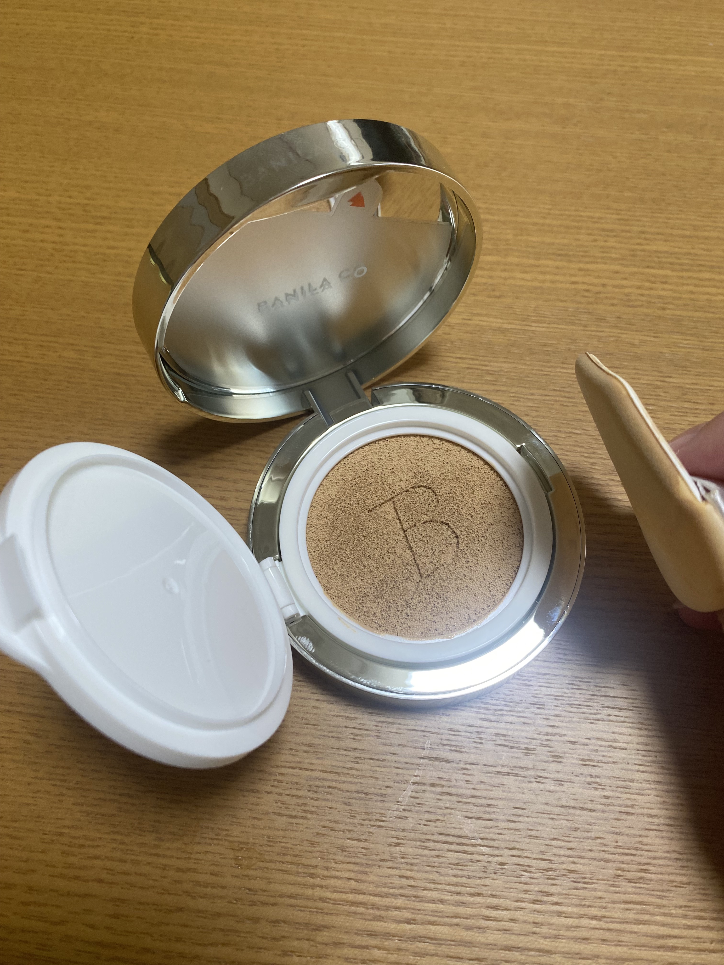 カバーリシャス アルティメット ホワイトクッション/BANILA CO/クッションファンデーションを使ったクチコミ（2枚目）