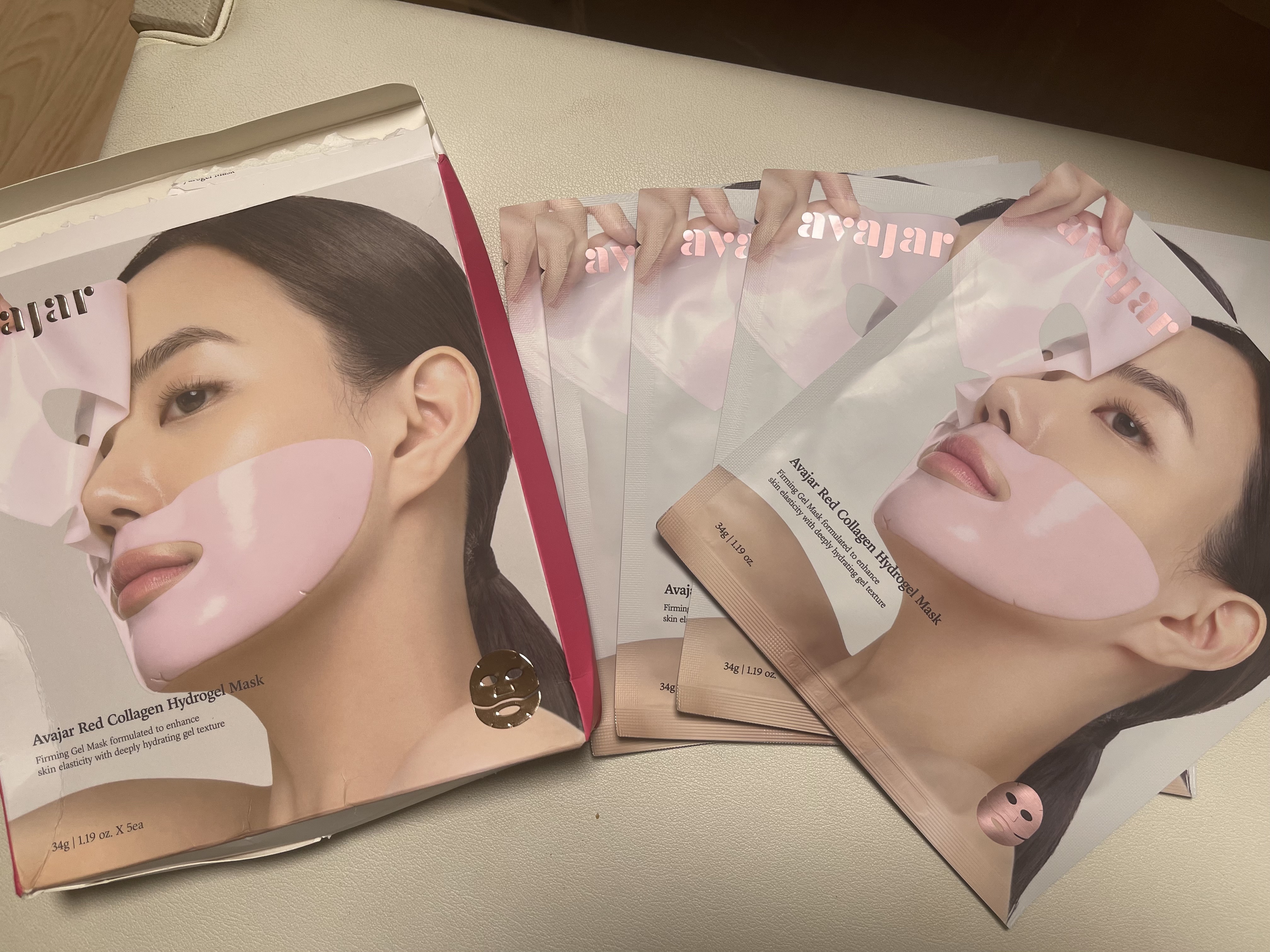 レッドコラーゲンハイドロゲルマスク/avajar/シートマスク・パックを使ったクチコミ（2枚目）