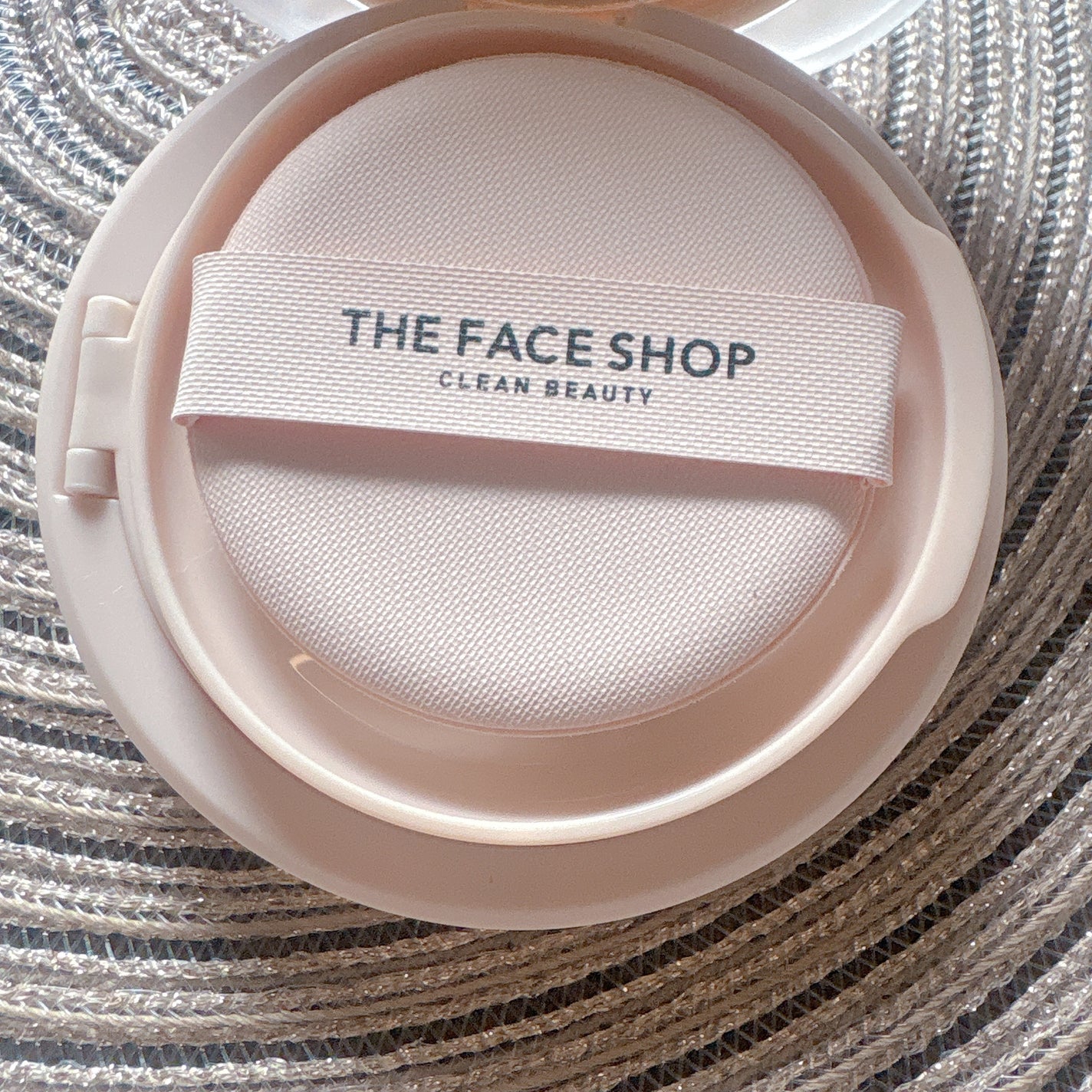 インクラスティングクッションファンデーション/THE FACE SHOP/クッションファンデーションを使ったクチコミ(2枚目)