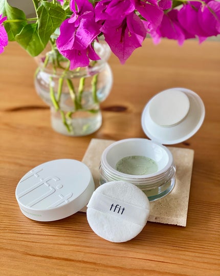 トランスルーセントセットフィニッシングパウダー/TFIT/ルースパウダーを使ったクチコミ(4枚目)