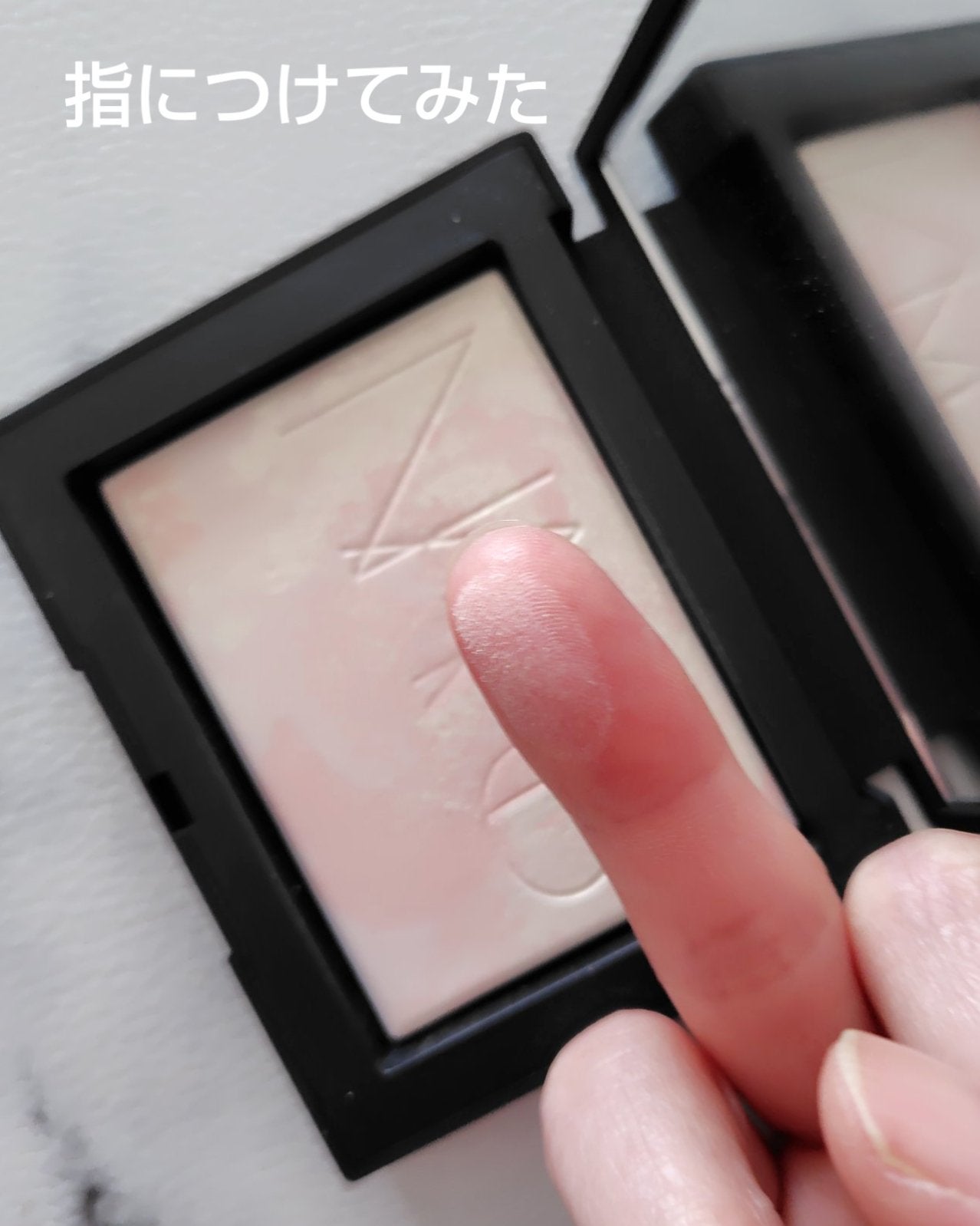 ライトリフレクティング プリズマティックパウダー/NARS/プレストパウダーを使ったクチコミ(2枚目)