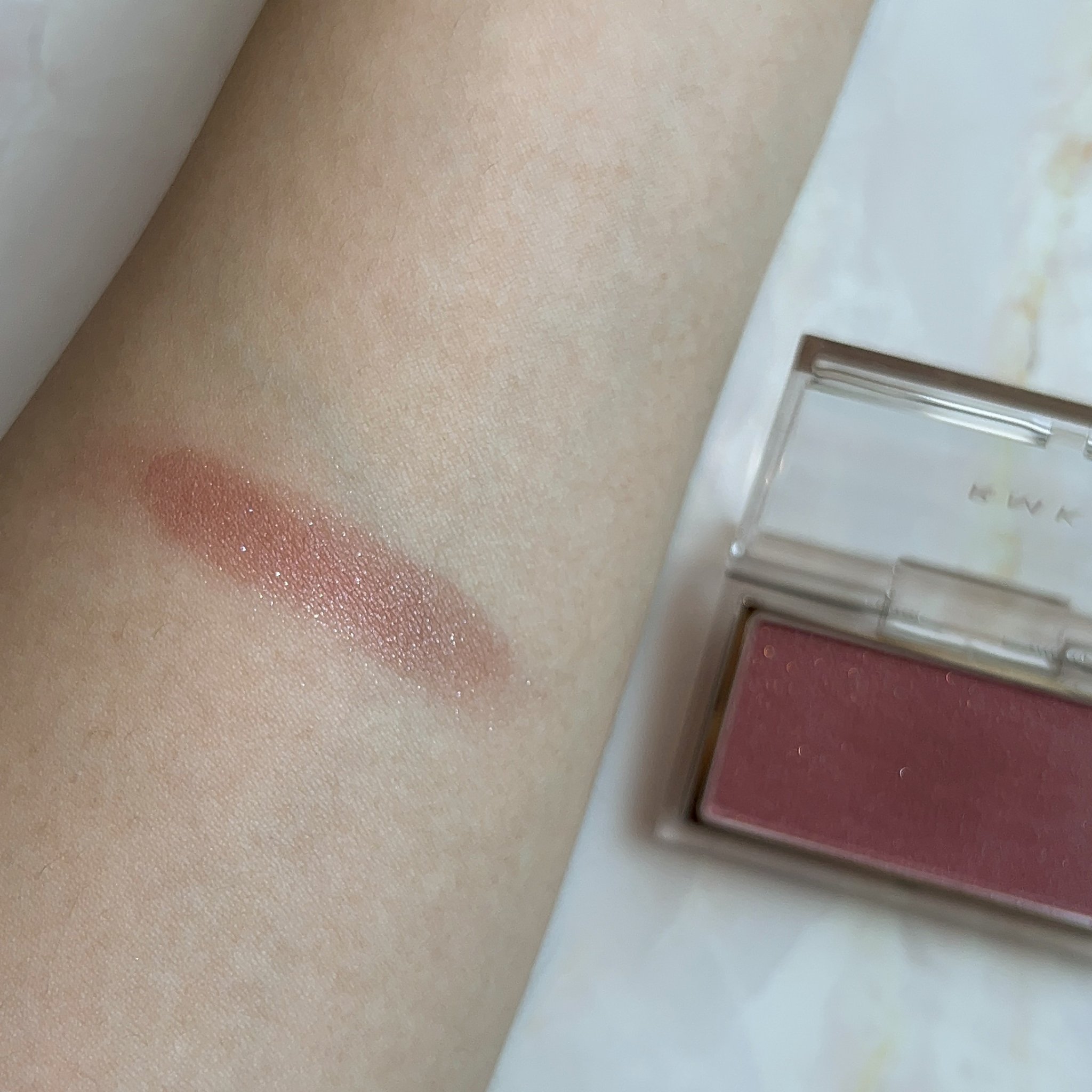 RMK ピュア コンプレクション ブラッシュ EX-04 ガーネット グロウ/RMK/パウダーチークを使ったクチコミ（2枚目）