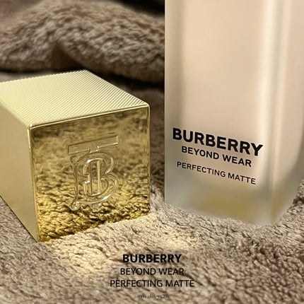 バーバリー ビヨンド ウェア パーフェクティング マット/Burberry Beauty/リキッドファンデーションを使ったクチコミ(6枚目)