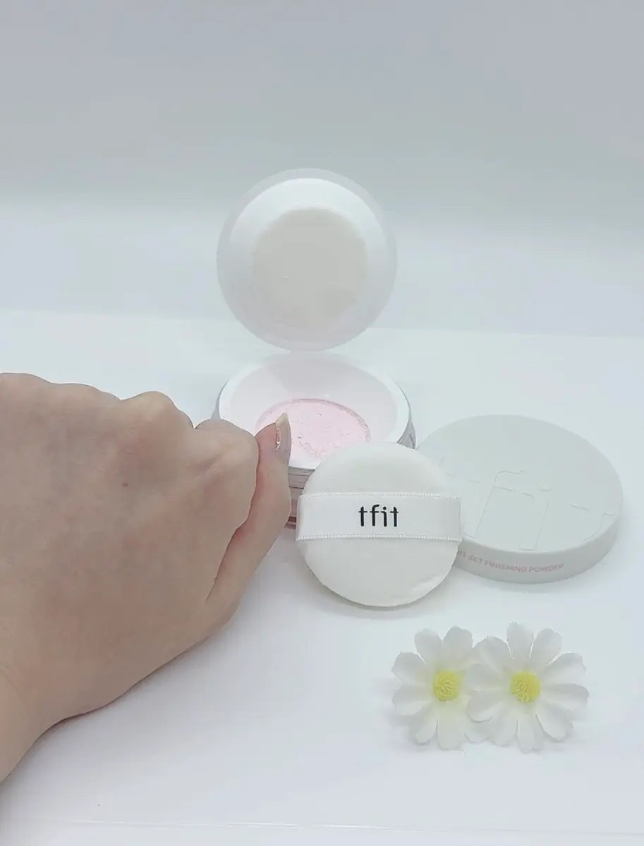 トランスルーセントセットフィニッシングパウダー/TFIT/ルースパウダーを使ったクチコミ（3枚目）