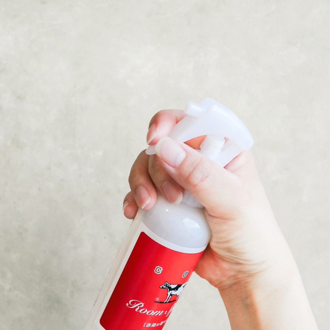 ルームスプレー 赤箱の香り/カウブランド/ファブリックミストを使ったクチコミ（3枚目）