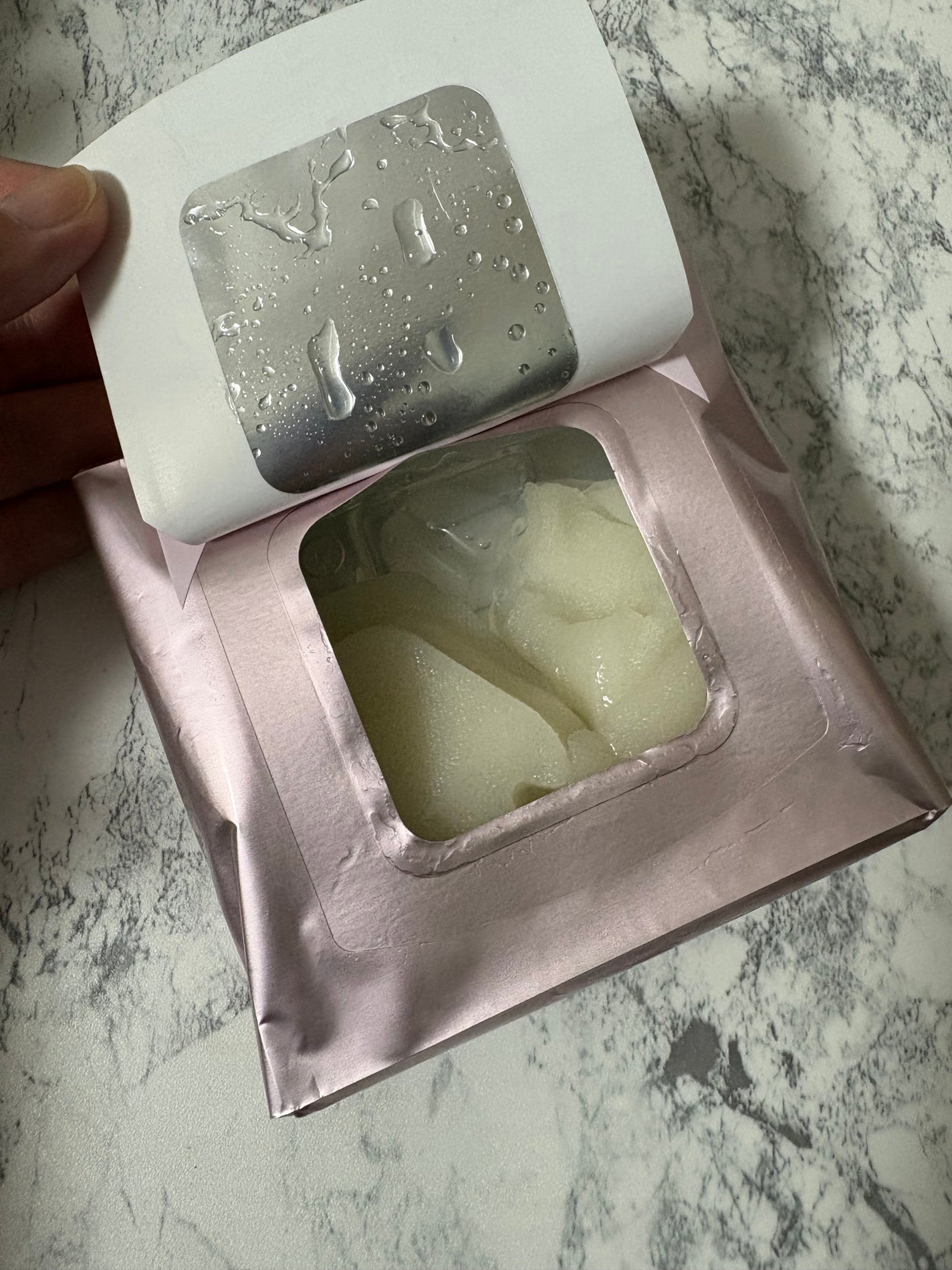 ごめんね素肌 無垢美ちゃんアイセラム/クリアターン/アイケア・アイクリームを使ったクチコミ(3枚目)