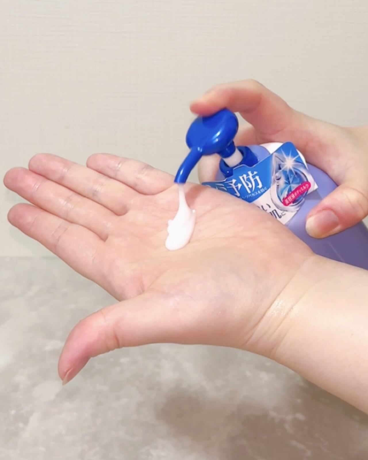 【医薬部外品】ニベア ルーセントビューティ シルクブライトニング ブライトニング美容液ボディミルク/ニベア/ボディミルクを使ったクチコミ(3枚目)