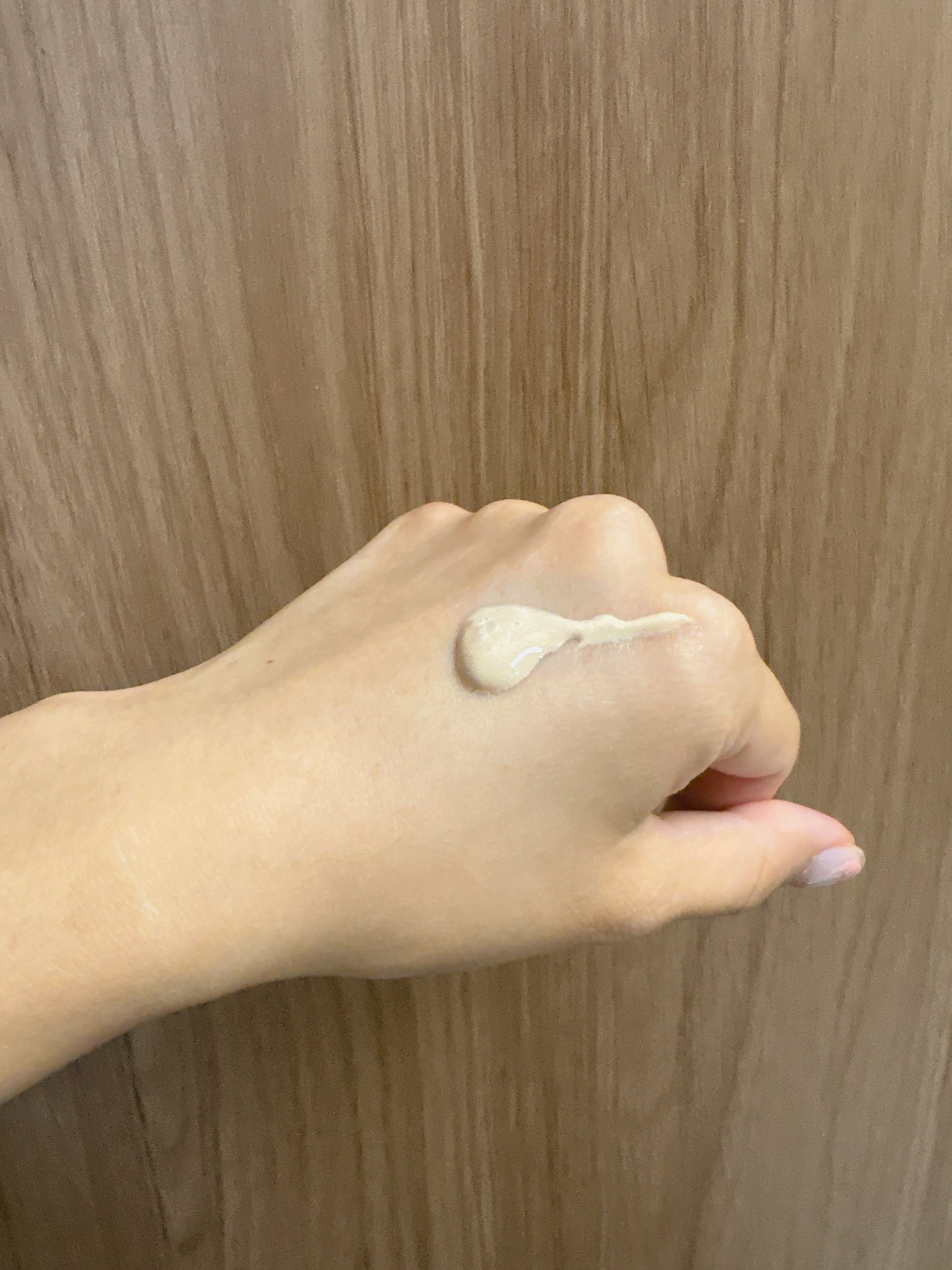 スキンアクア トーンアップUVエッセンス/スキンアクア/日焼け止めクリームを使ったクチコミ(2枚目)