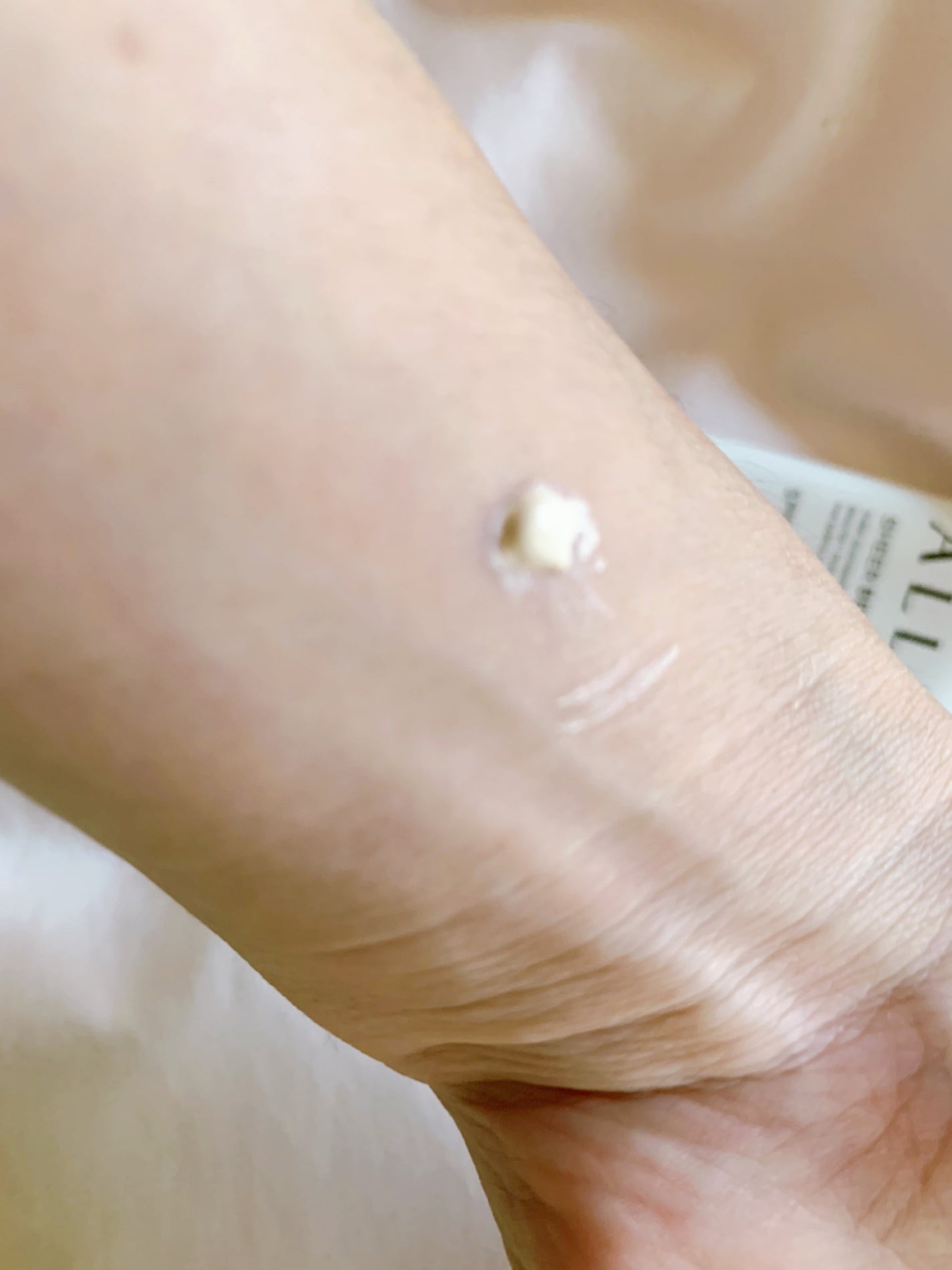 アリィー クロノビューティ カラーチューニングUV/アリィー/日焼け止めクリームを使ったクチコミ(2枚目)