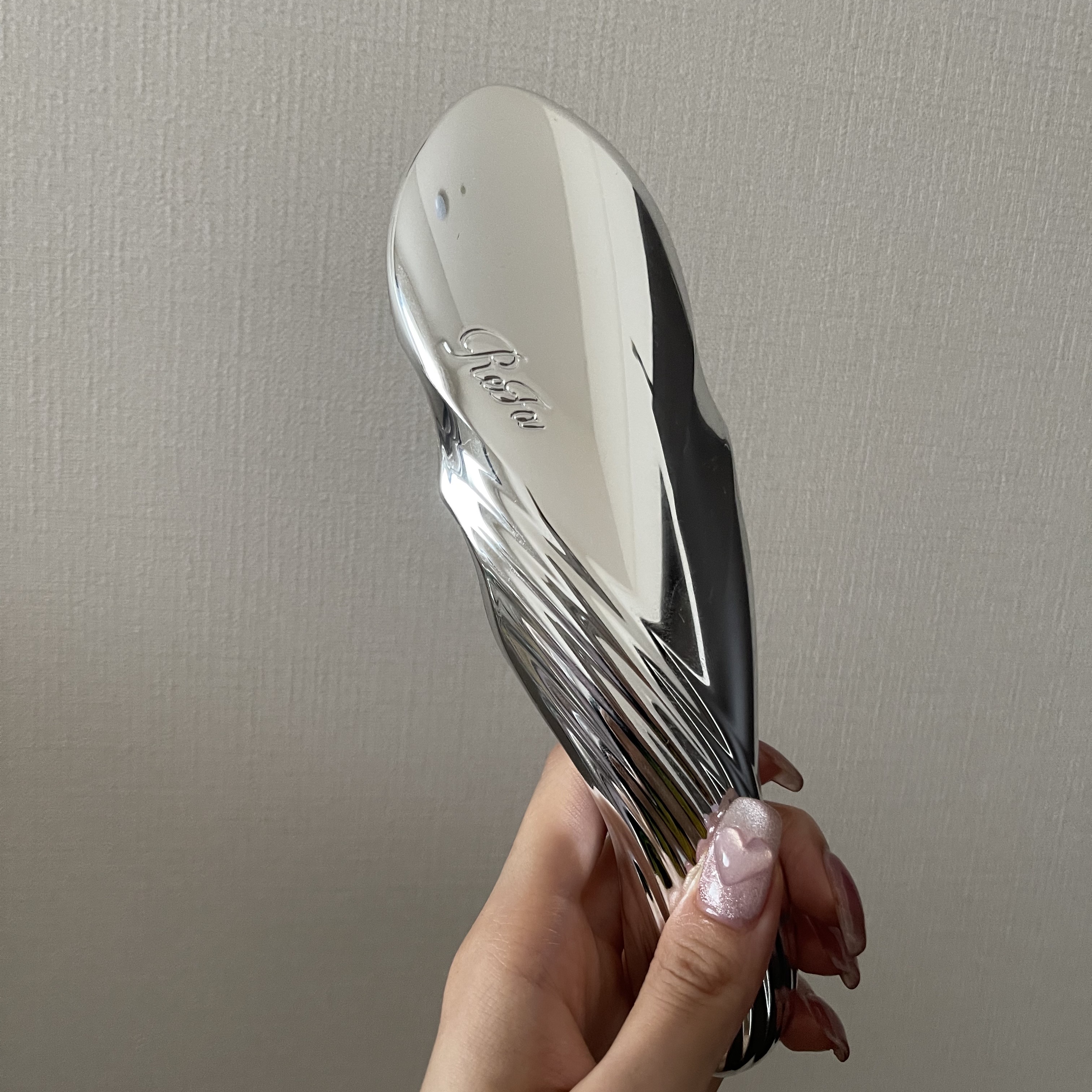 リファイオンケアブラシ/ReFa/スカルプブラシを使ったクチコミ（2枚目）