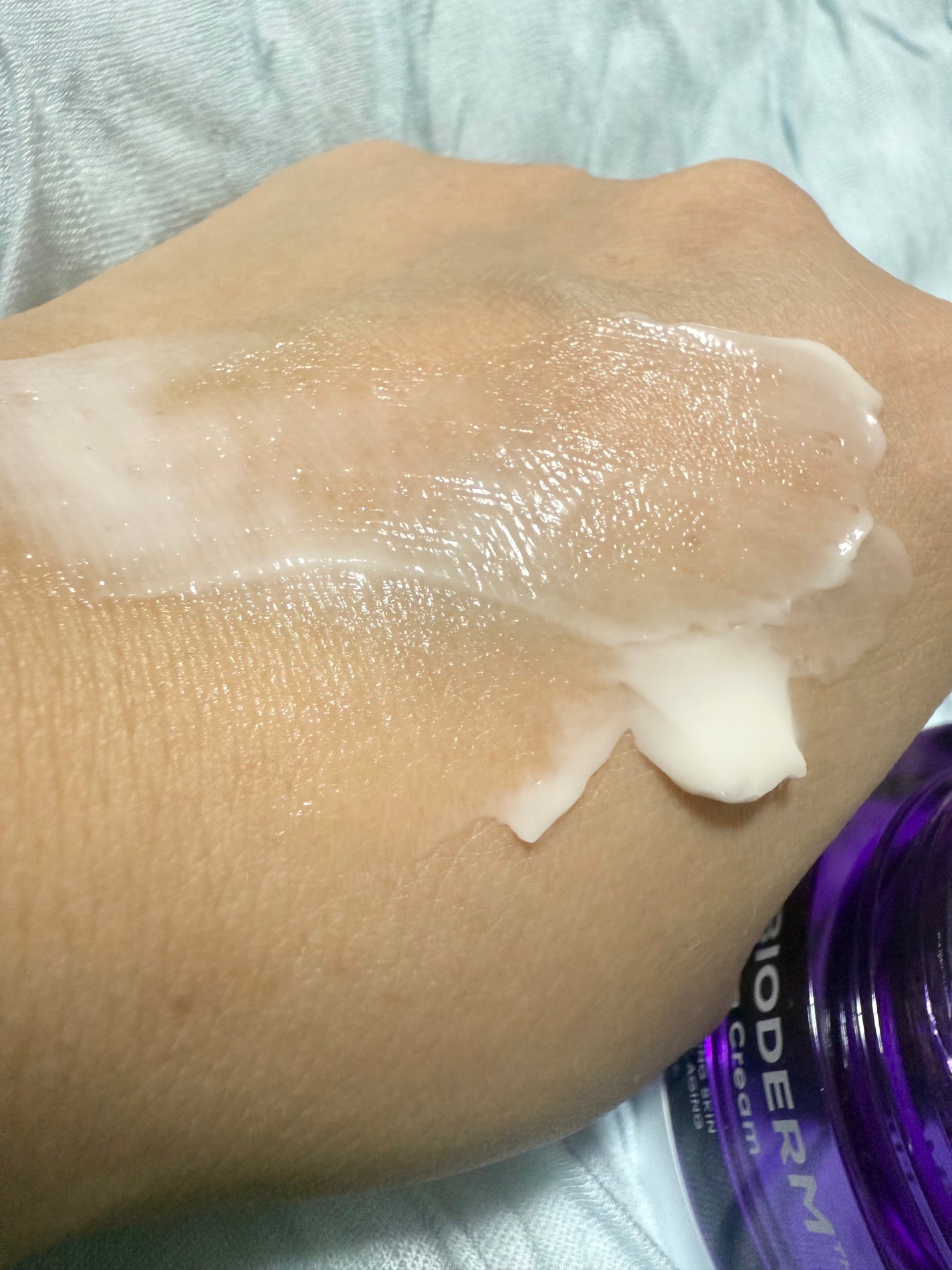 バイオヒールボ プロバイオダーム 3Dリフティングクリーム/BIOHEAL BOH/フェイスクリームを使ったクチコミ(5枚目)