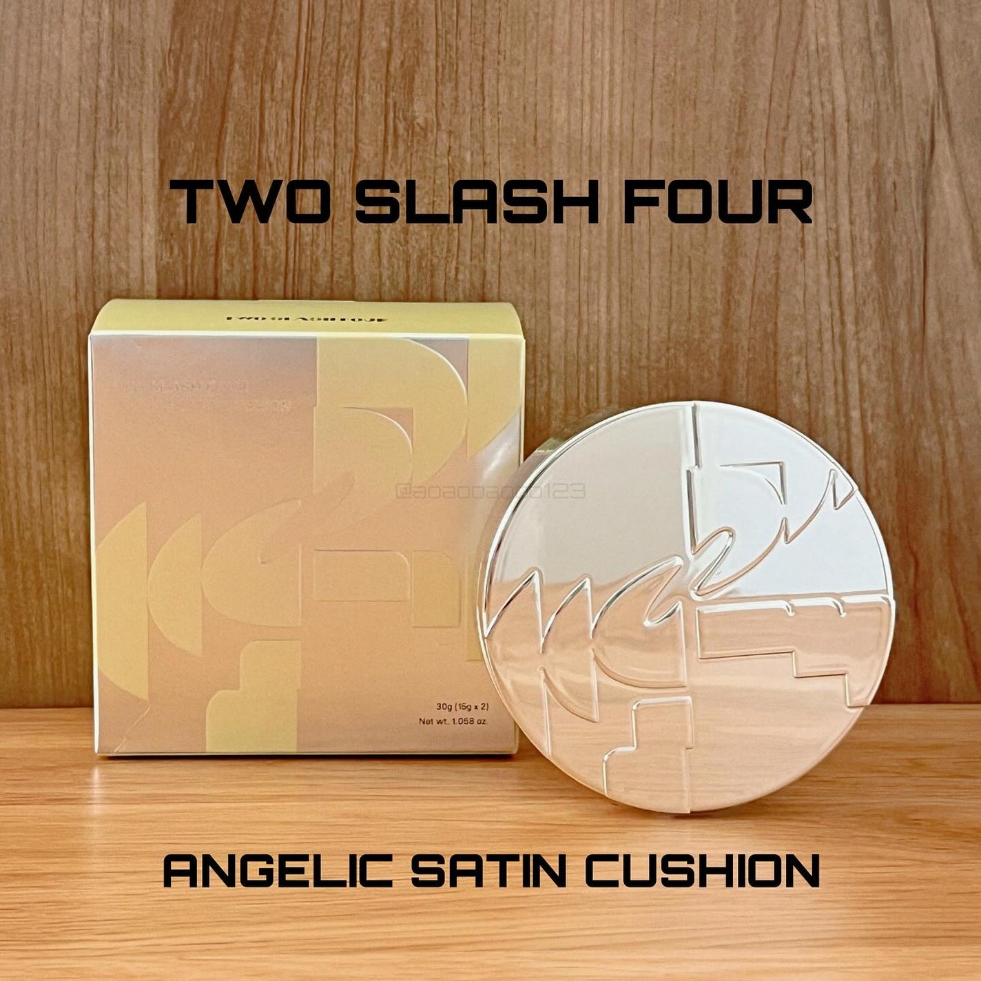 エンジェリックサテンクッション/TWO SLASH FOUR/クッションファンデーションを使ったクチコミ(1枚目)