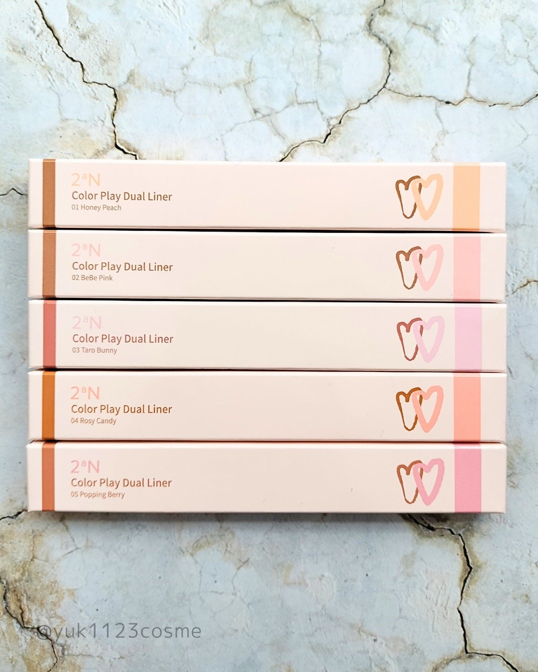 カラープレイデュアルライナー/2aN/スティックアイシャドウを使ったクチコミ(5枚目)