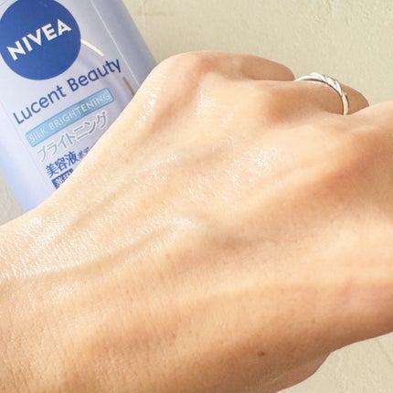【医薬部外品】ニベア ルーセントビューティ シルクブライトニング ブライトニング美容液ボディミルク/ニベア/ボディミルクを使ったクチコミ(4枚目)