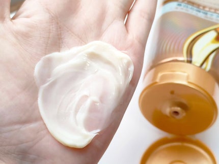 ラックス スーパーリッチシャイン ダメージリペア 補修チューブトリートメント/LUX/洗い流すヘアトリートメントを使ったクチコミ(3枚目)