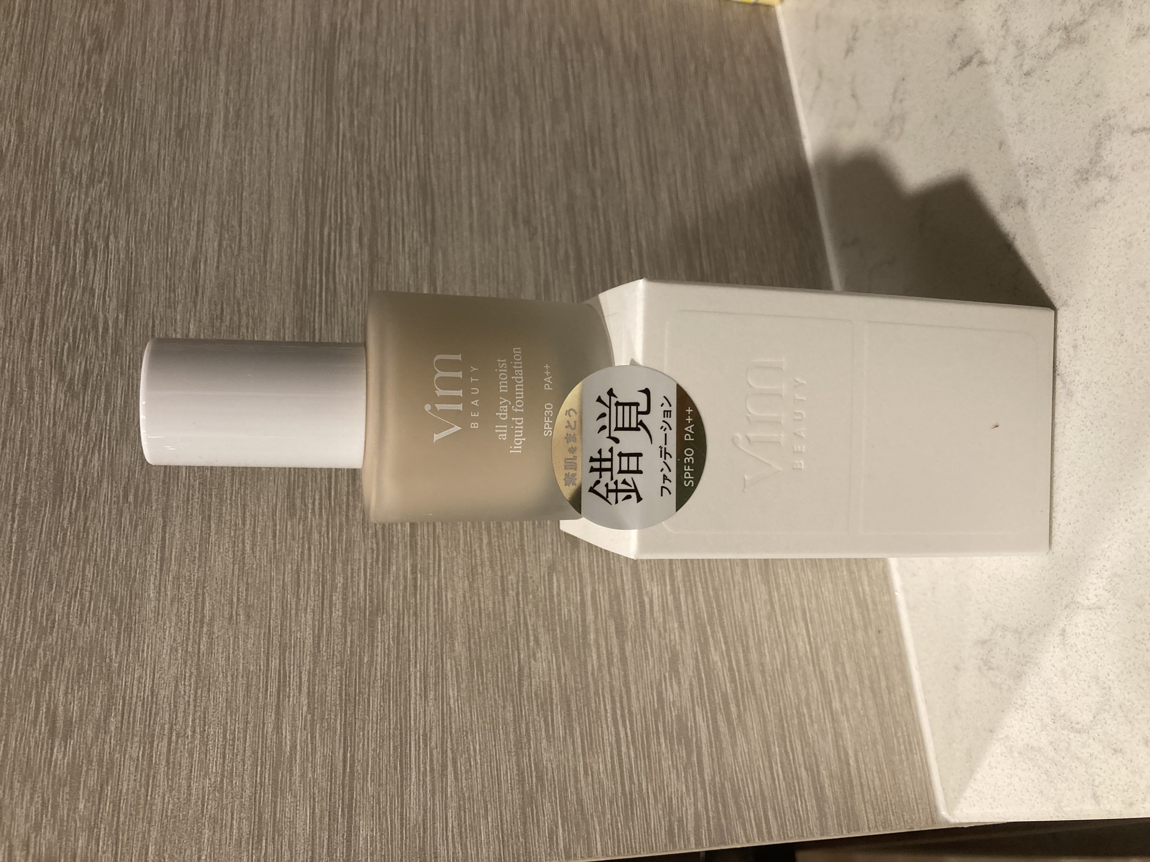 オールデイモイストリキッドファンデーション/vim BEAUTY/リキッドファンデーションを使ったクチコミ（1枚目）