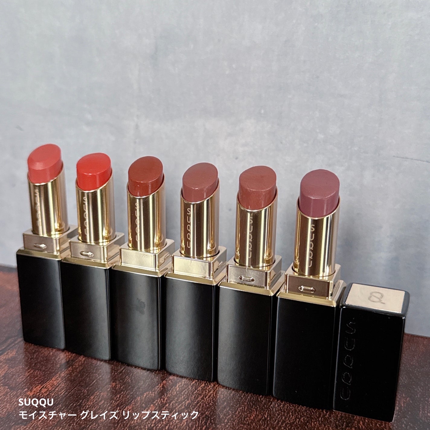 モイスチャー グレイズ リップスティック/SUQQU/口紅を使ったクチコミ(2枚目)
