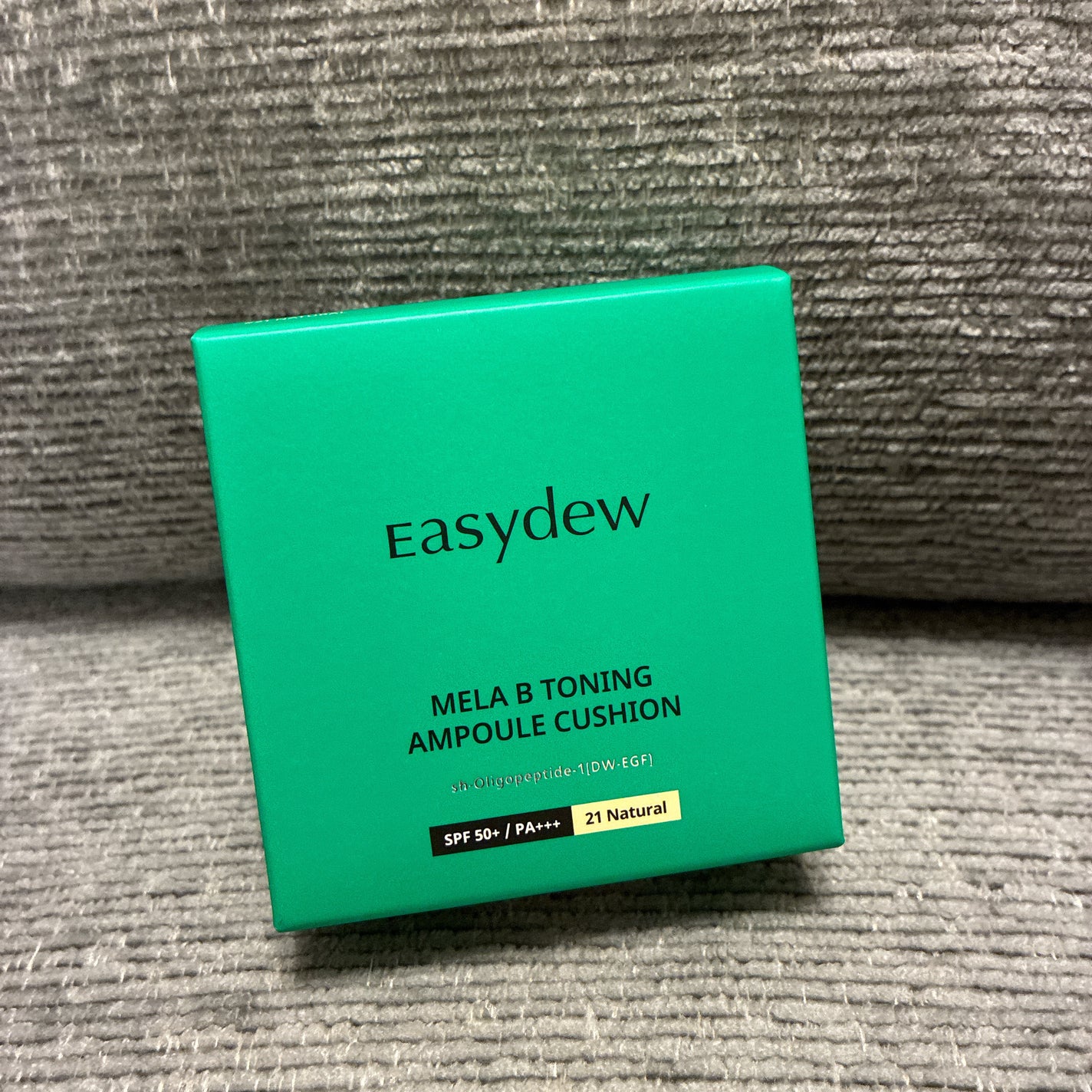 イージーデュー メラB トーニングアンプルクッション/Easydew/クッションファンデーションを使ったクチコミ(4枚目)