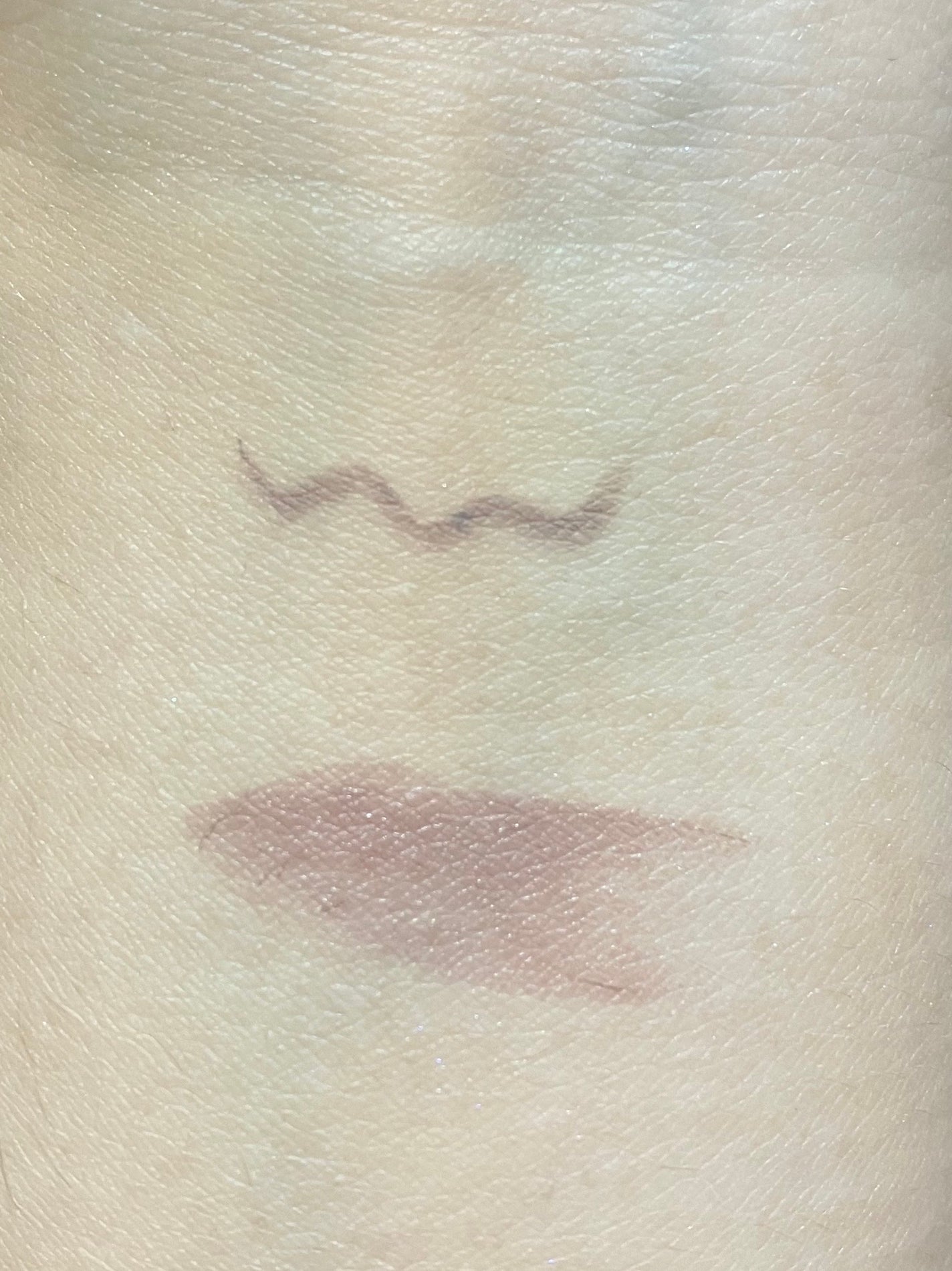 リップ ペンシル/M・A・C/リップライナーを使ったクチコミ(5枚目)