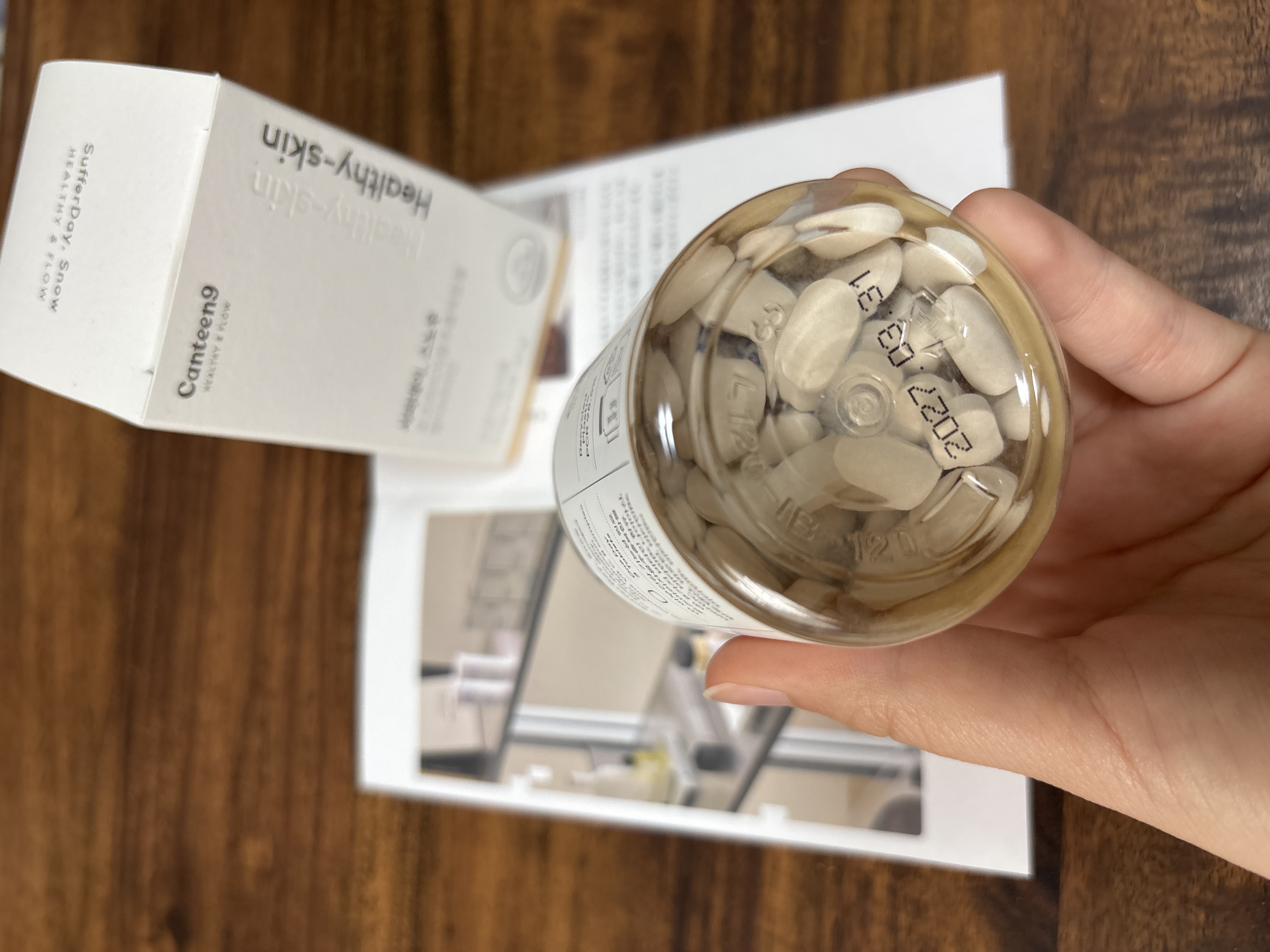 サファーデイ スノー/canteen9/美容サプリメントを使ったクチコミ（2枚目）