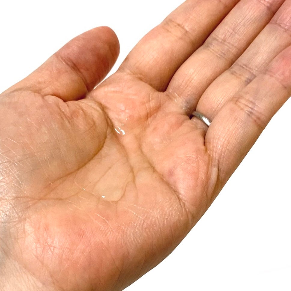 エッセンシャル プレミアム ウォータートリートメント EXスムース/エッセンシャル/アウトバストリートメントを使ったクチコミ(5枚目)