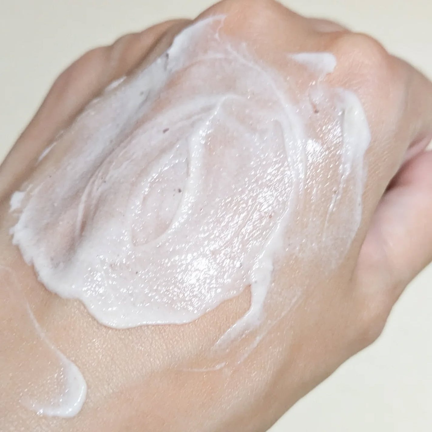 ハトムギナイアシンアミドマスクパック/FULLY/洗い流すパック・マスクを使ったクチコミ(3枚目)