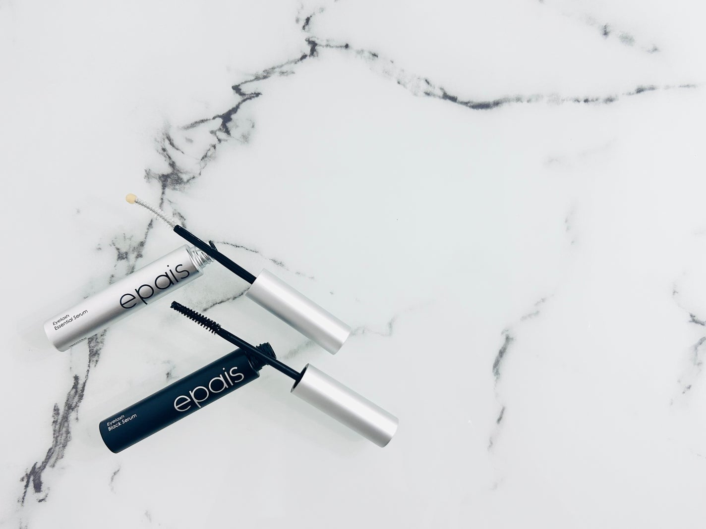 アイラッシュエッセンシャルセラム/epais/まつげ美容液を使ったクチコミ(2枚目)