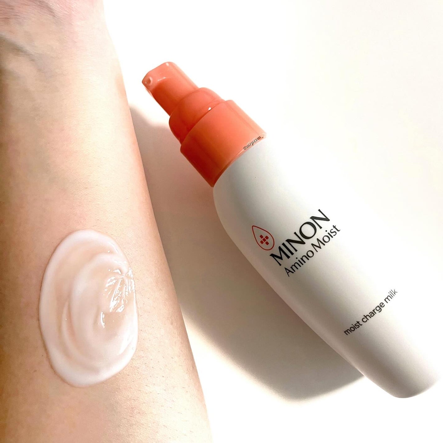 ããã³ ã¢ããã¢ã€ã¹ã ã¢ã€ã¹ããã£ãŒãž ãã«ã¯/ããã³/乳液ã䜿ã£ãã¯ãã³ãïŒ3æç®ïŒ