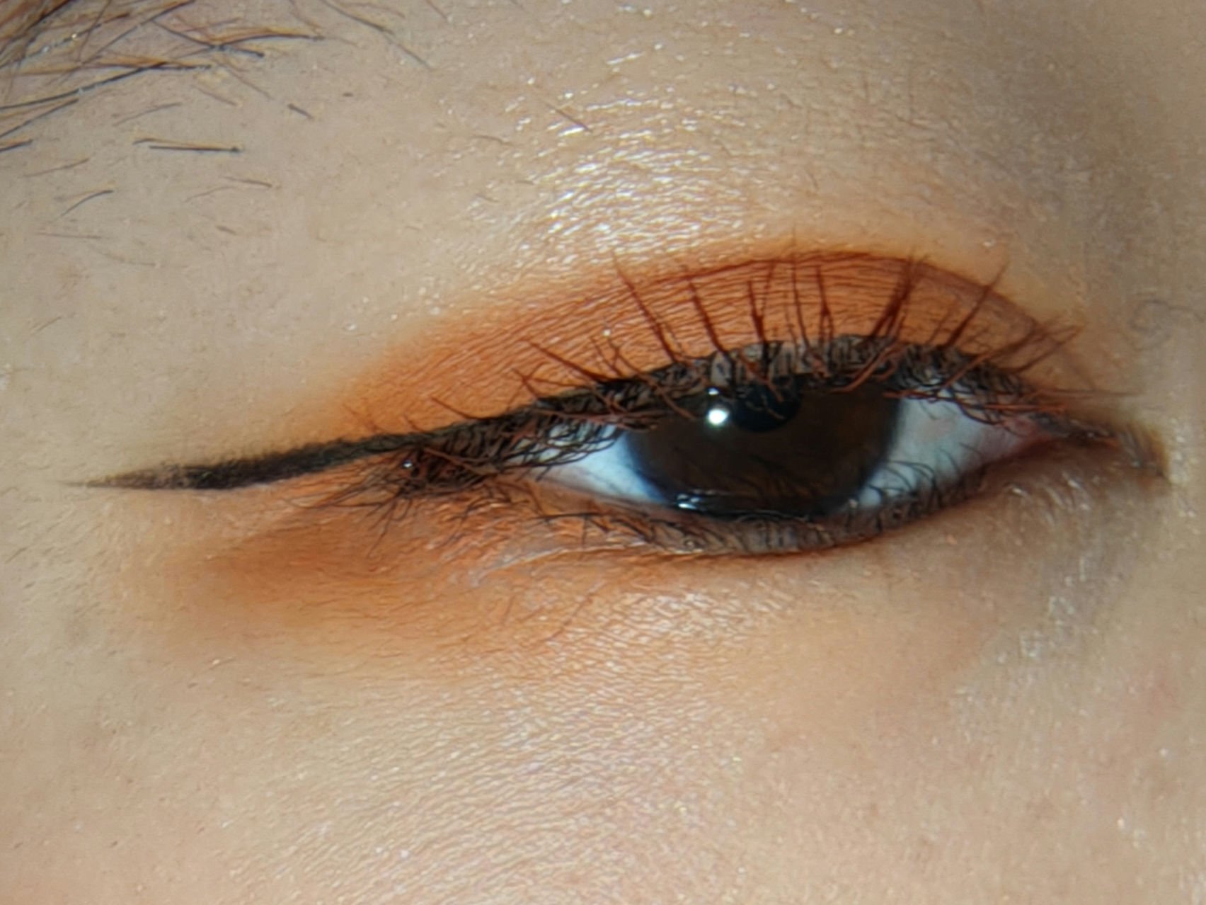 アディクション ザ アイシャドウ マット/ADDICTION/単色アイシャドウを使ったクチコミ（3枚目）