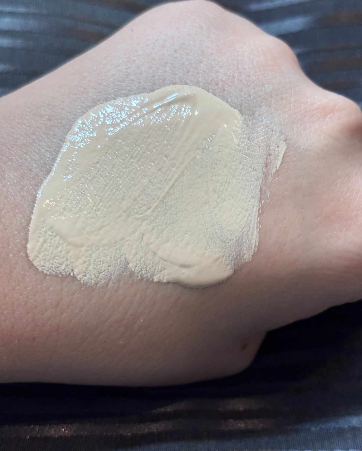 ジヴェルニー 密着カバーファンデーション/GIVERNY/リキッドファンデーションを使ったクチコミ(4枚目)