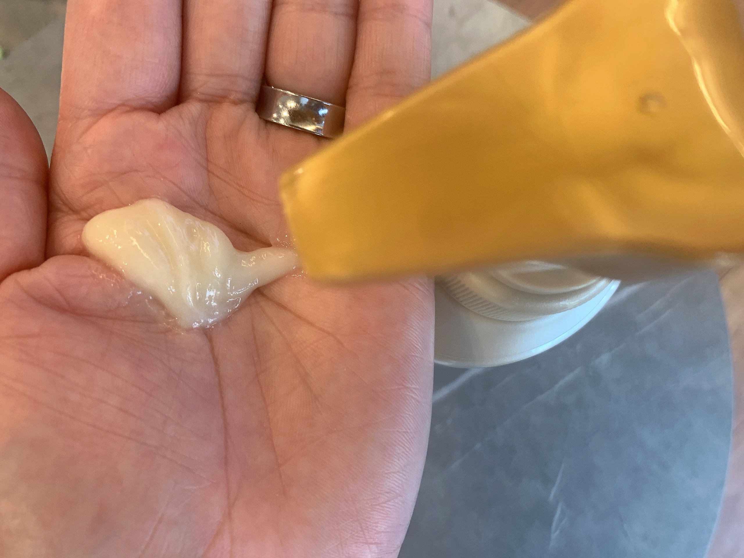 スーパーリッチシャイン ダメージリペア 補修シャンプー / 補修コンディショナー/LUX/市販シャンプーを使ったクチコミ（3枚目）