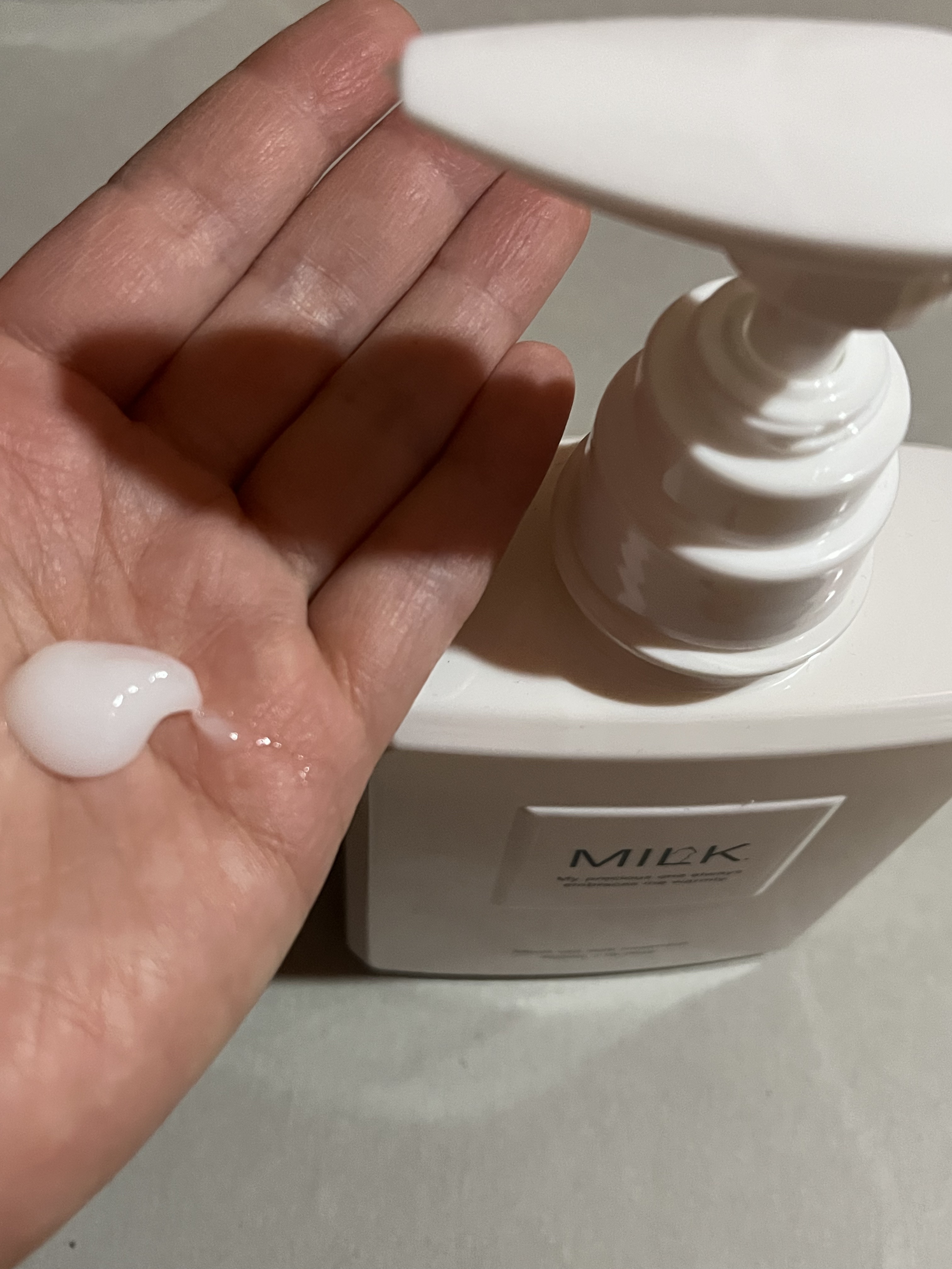 モイストヴェール シャンプー/トリートメント＜無香料＞/MILK./市販シャンプーを使ったクチコミ（3枚目）