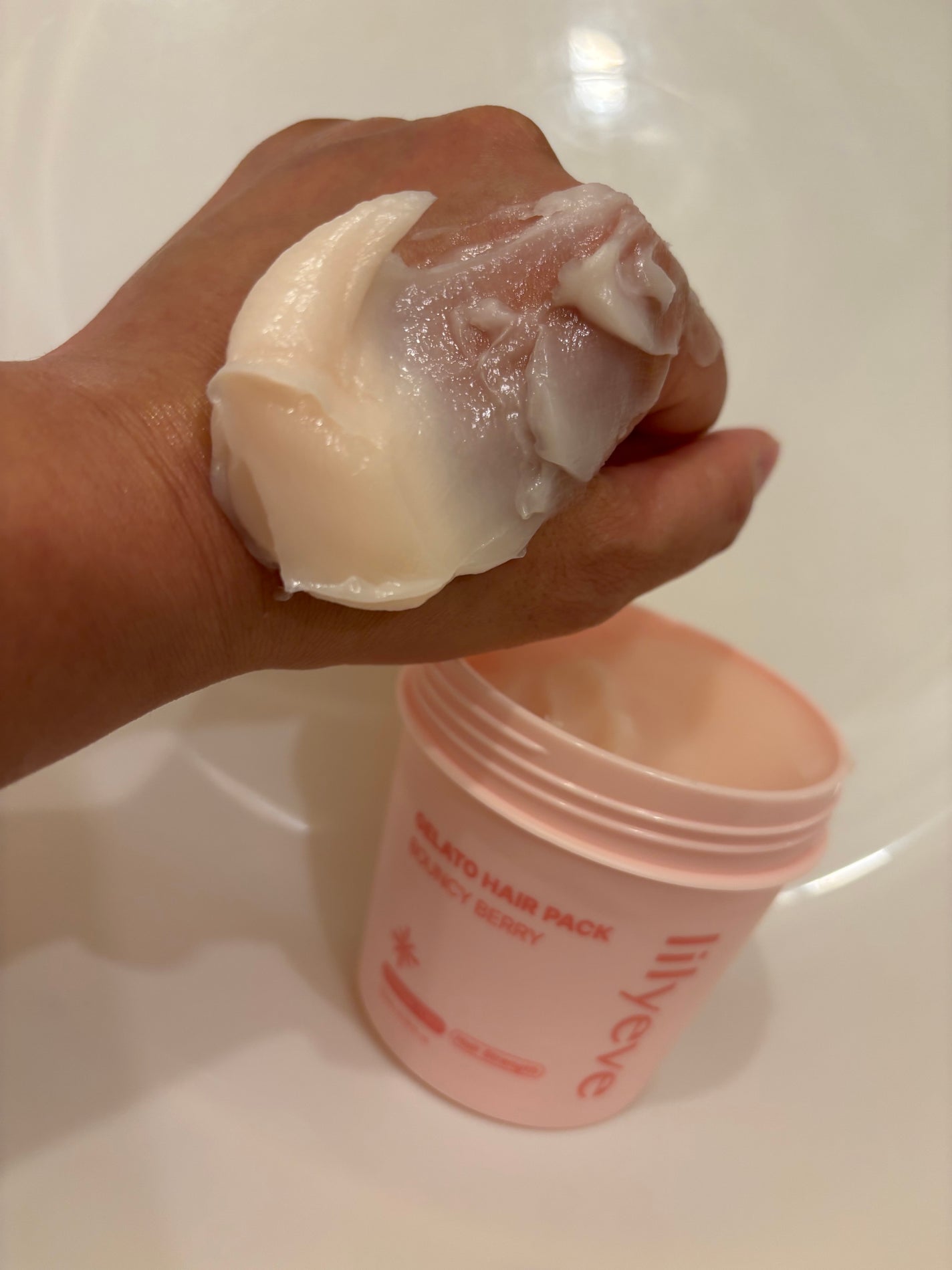 リペアターンジェラートヘアパック バウンシーベリー/リリーイブ/洗い流すヘアトリートメントを使ったクチコミ(4枚目)