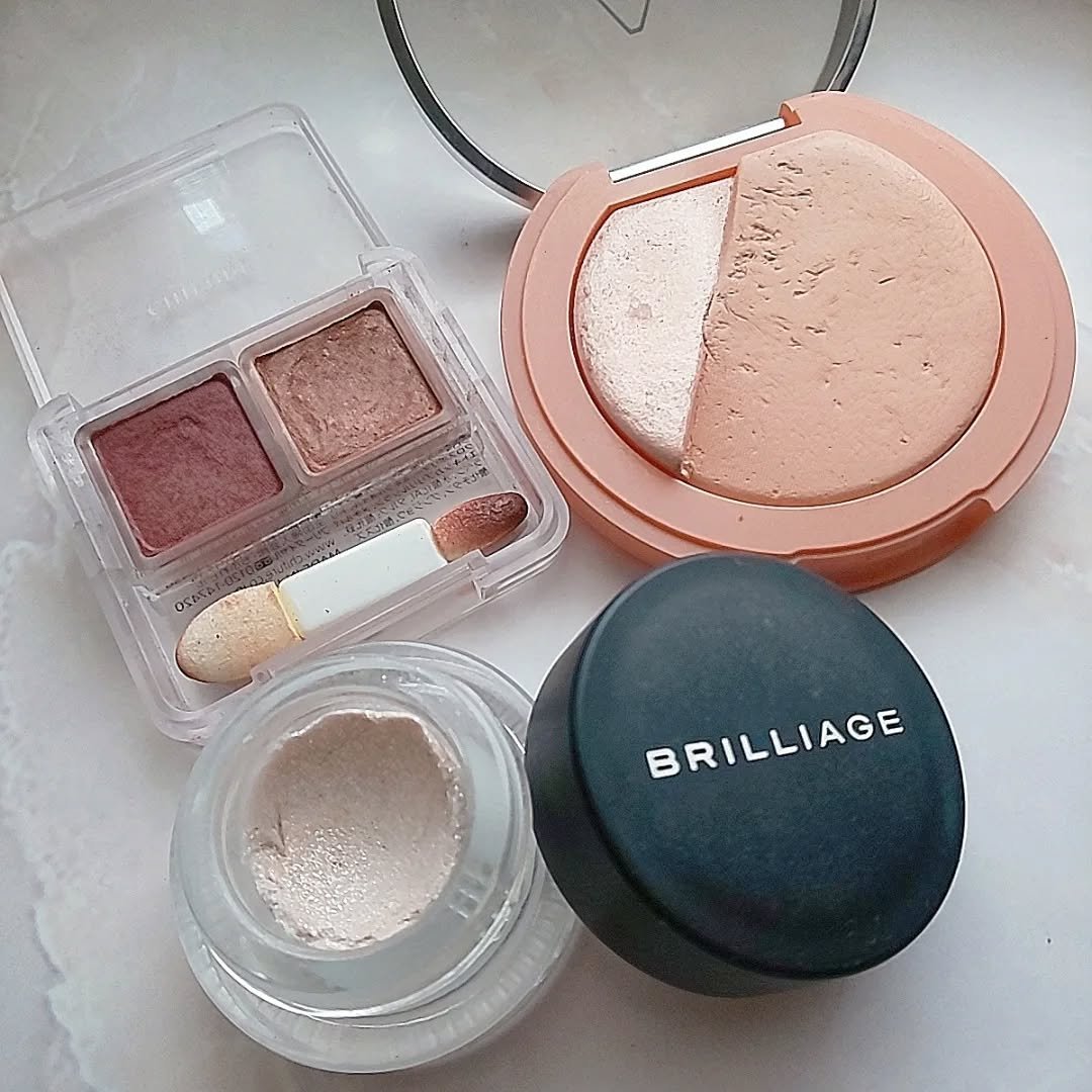 グレーズドシーンリップスティック/BROOKESIA/口紅を使ったクチコミ（2枚目）