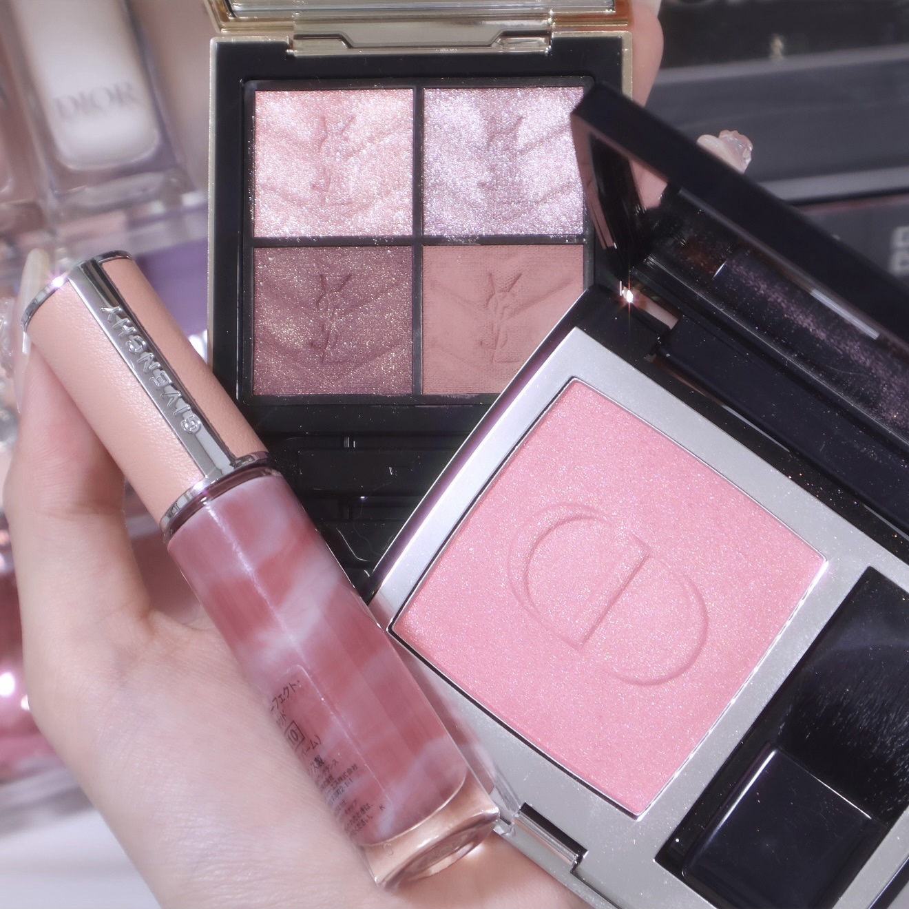 ローズ・パーフェクト・リキッド No.210 ピンク･ヌード/GIVENCHY/口紅を使ったクチコミ（1枚目）