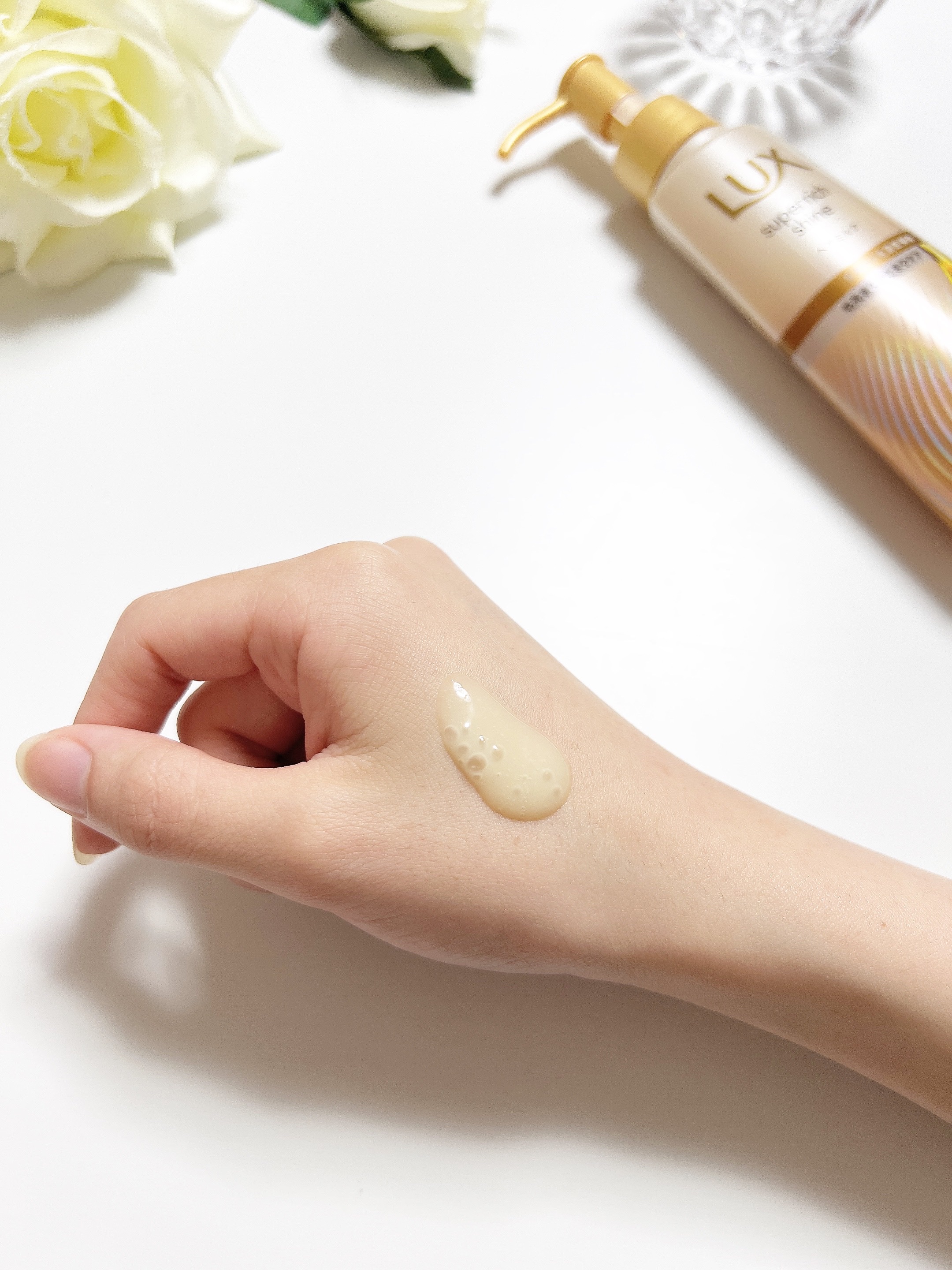 ラックス　スーパーリッチシャイン  ダメージリペア　補修ヘアミルク/LUX/ヘアミルクを使ったクチコミ（2枚目）