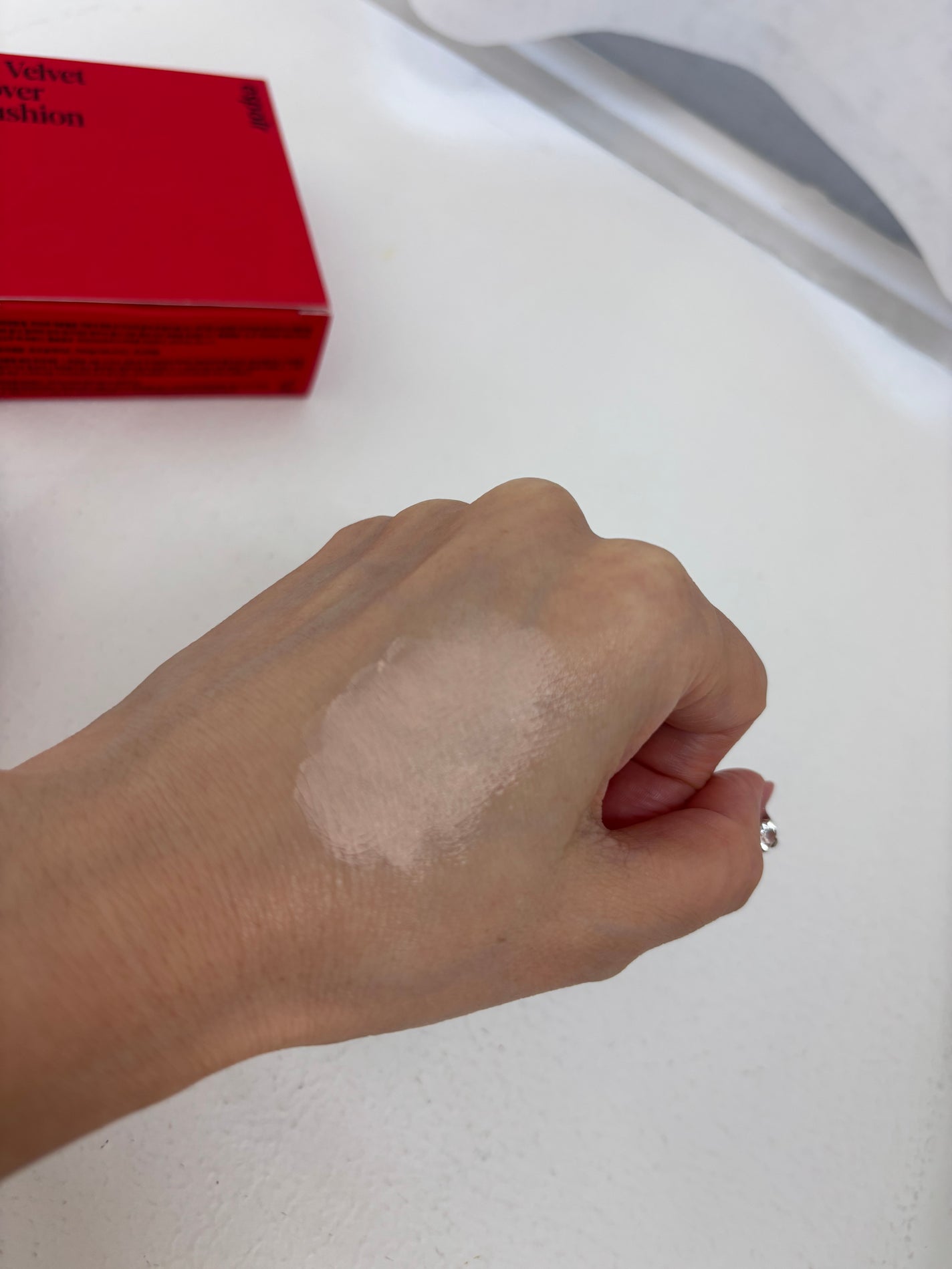 ビーベルベットカバークッション/espoir/クッションファンデーションを使ったクチコミ(3枚目)