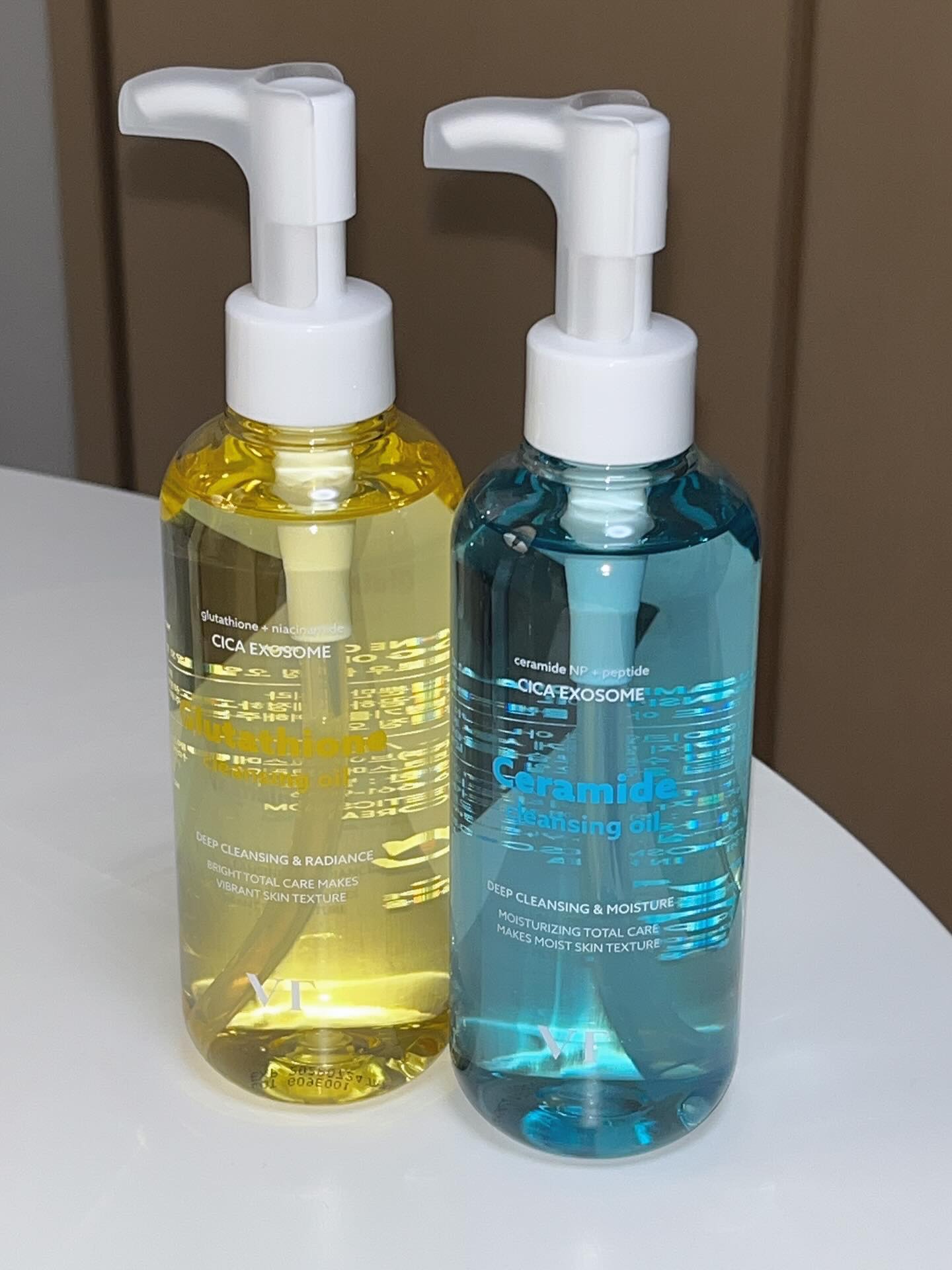 @vtcosmetics_japan @vtcosmetics_official @vt_ambassador4 

ブイティーから発売されたクレンジングオイル２種をご紹介します✨
𓐄 𓐄 𓐄 𓐄 𓐄 𓐄 𓐄 𓐄 𓐄 𓐄