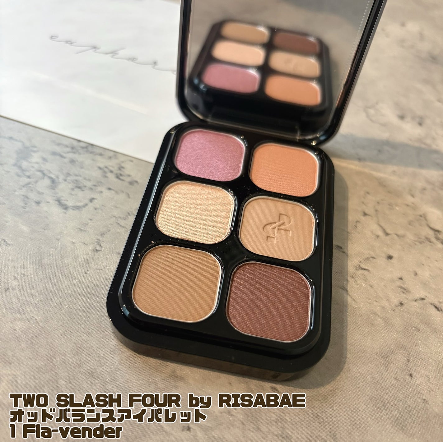オッドバランスアイパレット/TWO SLASH FOUR/アイシャドウパレットを使ったクチコミ(1枚目)