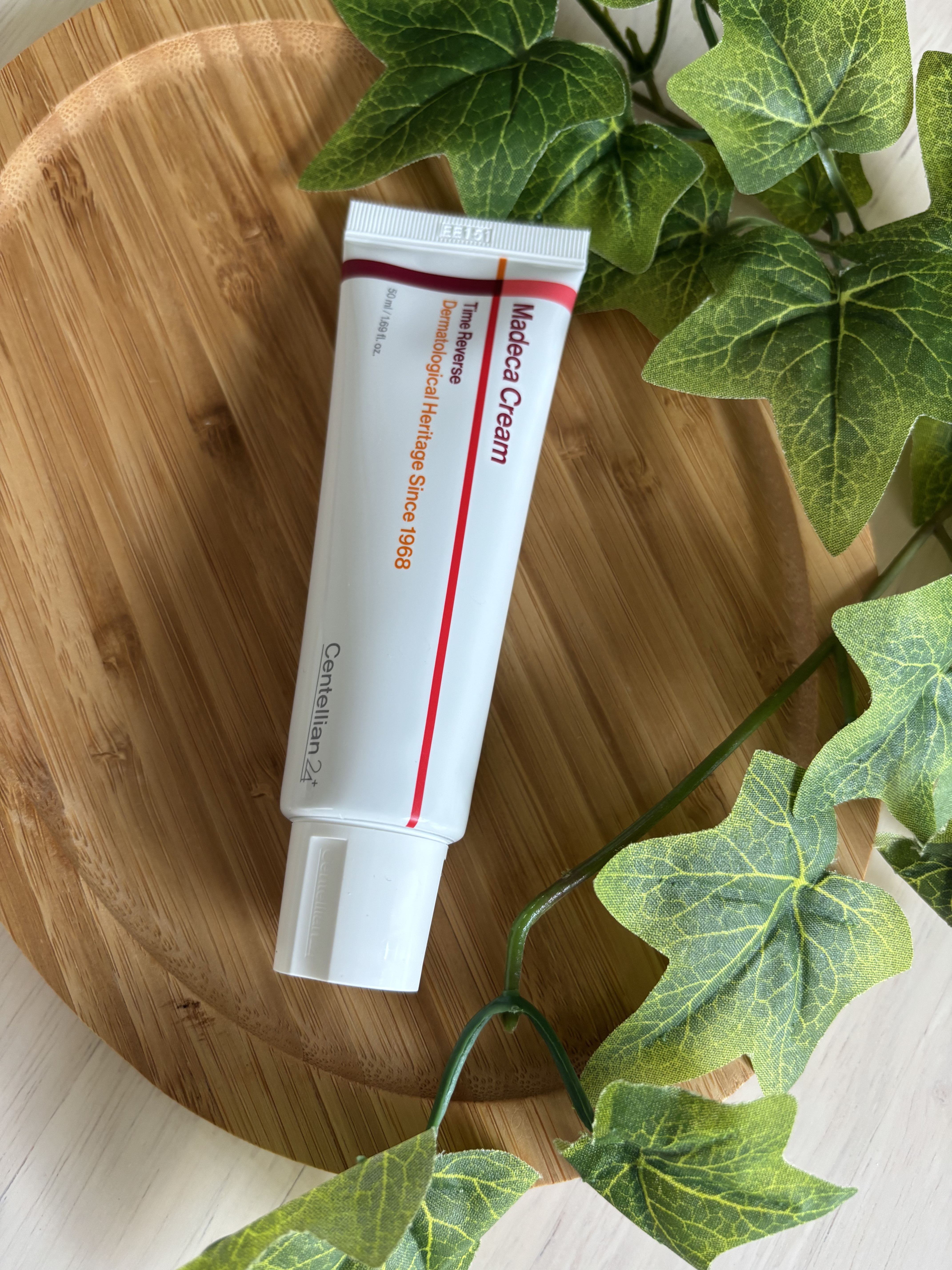 マデカクリームタイムリバース/センテリアン24/フェイスクリームを使ったクチコミ（2枚目）