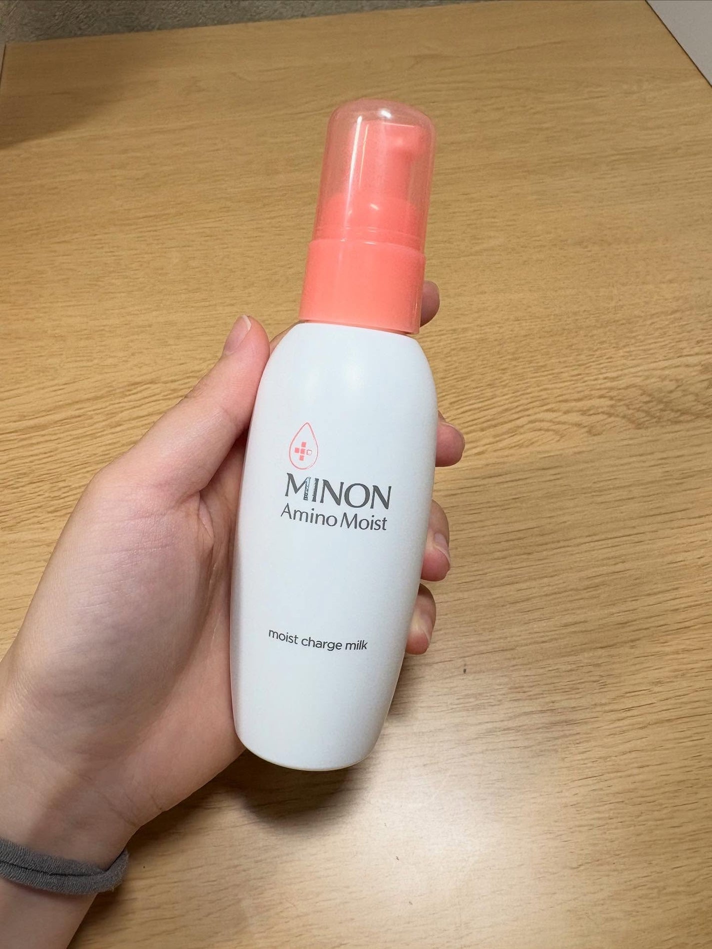 ããã³ ã¢ããã¢ã€ã¹ã ã¢ã€ã¹ããã£ãŒãž ãã«ã¯/ããã³/乳液ã䜿ã£ãã¯ãã³ãïŒ3æç®ïŒ