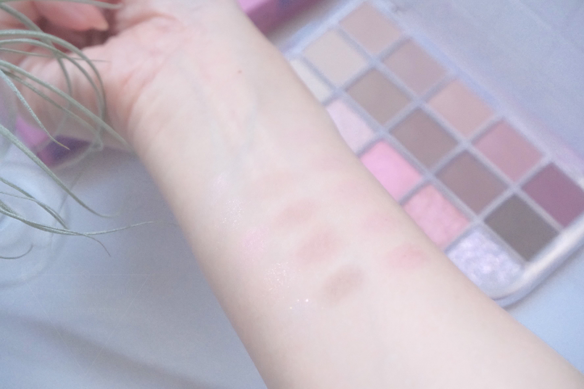 フィー モアムードアイパレット/fwee/アイシャドウパレットを使ったクチコミ（3枚目）